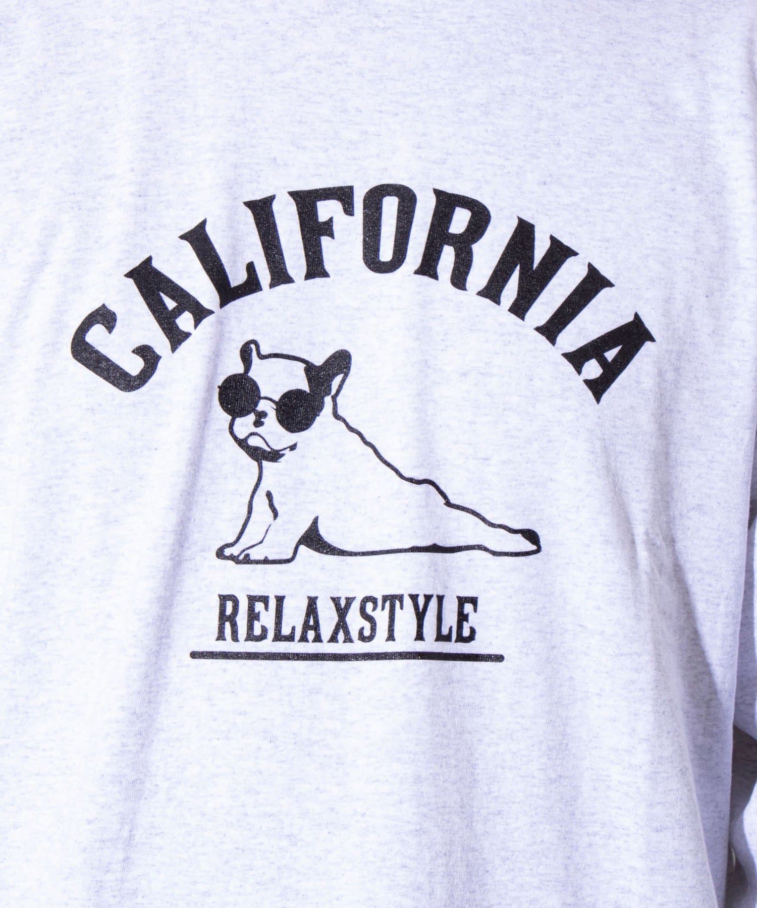 FREDY & GLOSTER(フレディ アンド グロスター) 【GLOSTER】ヨガ犬 クルーネック ロングスリーブ 長袖プリントTシャツ