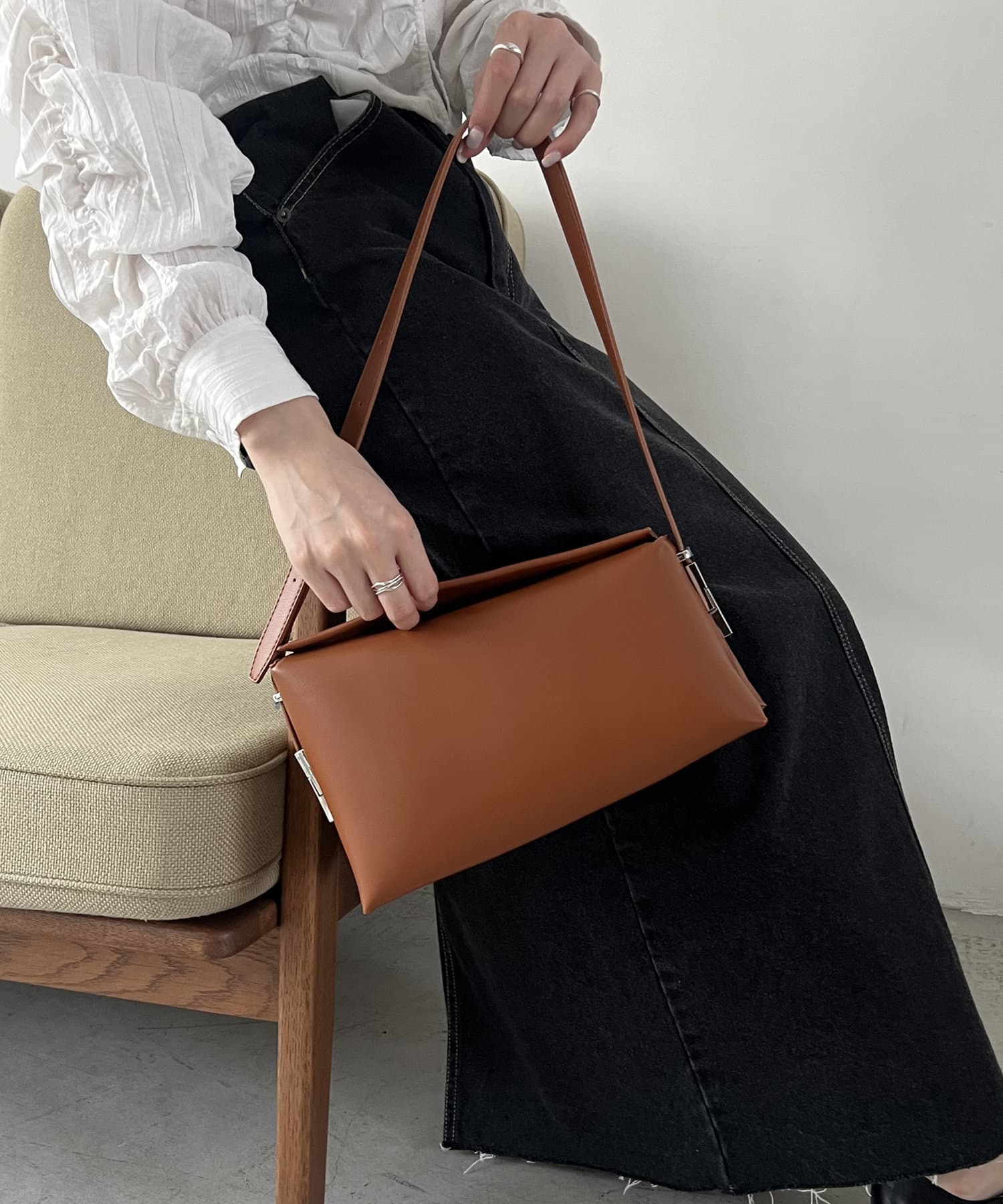 CAPRICIEUX LE'MAGE（カプリシューレマージュ）の「アシメ