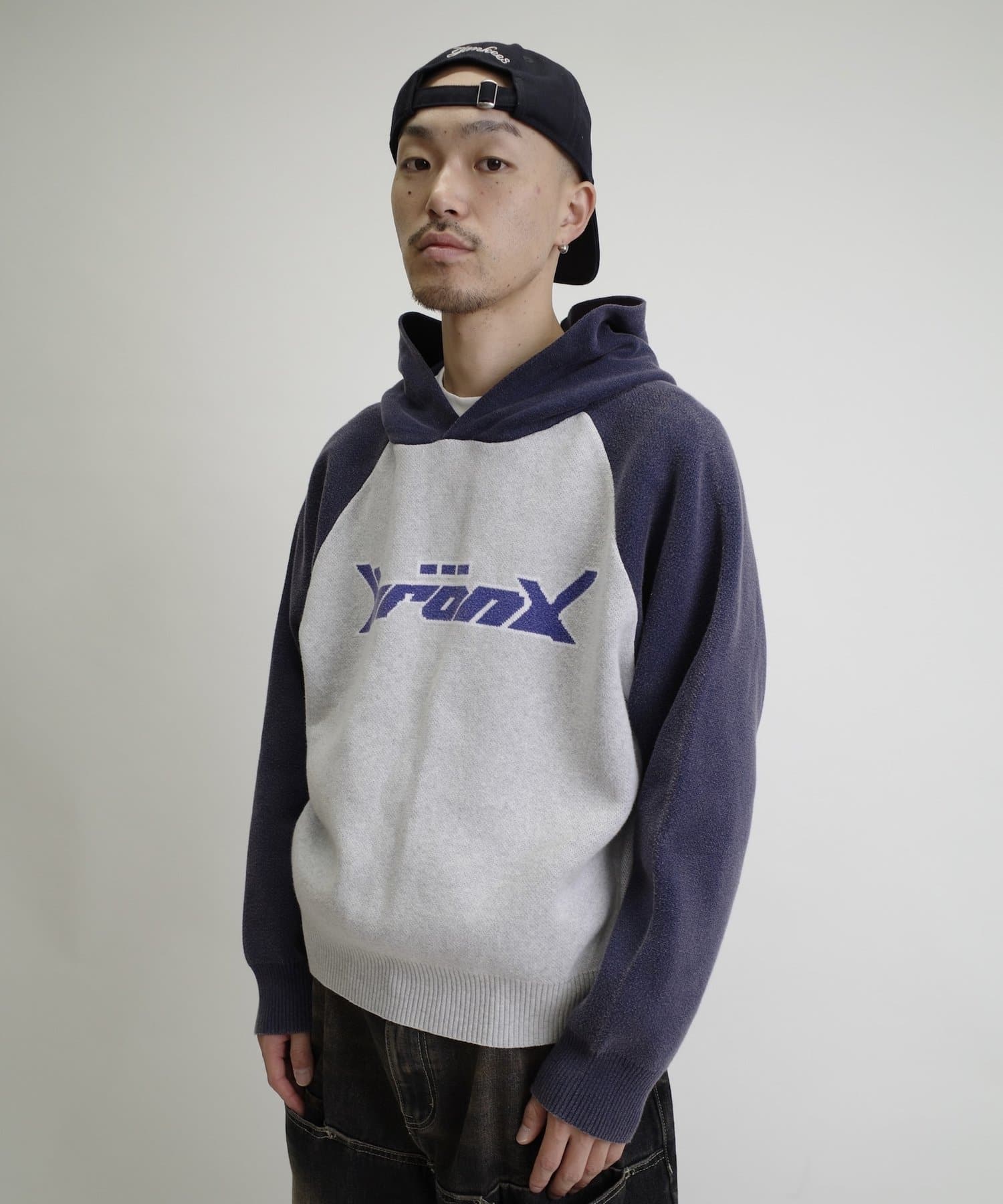 Luisenbarn0209ページ❣️ UNISEX/ユニセックス】KOOK'YN BRONXラグランパーカーニット