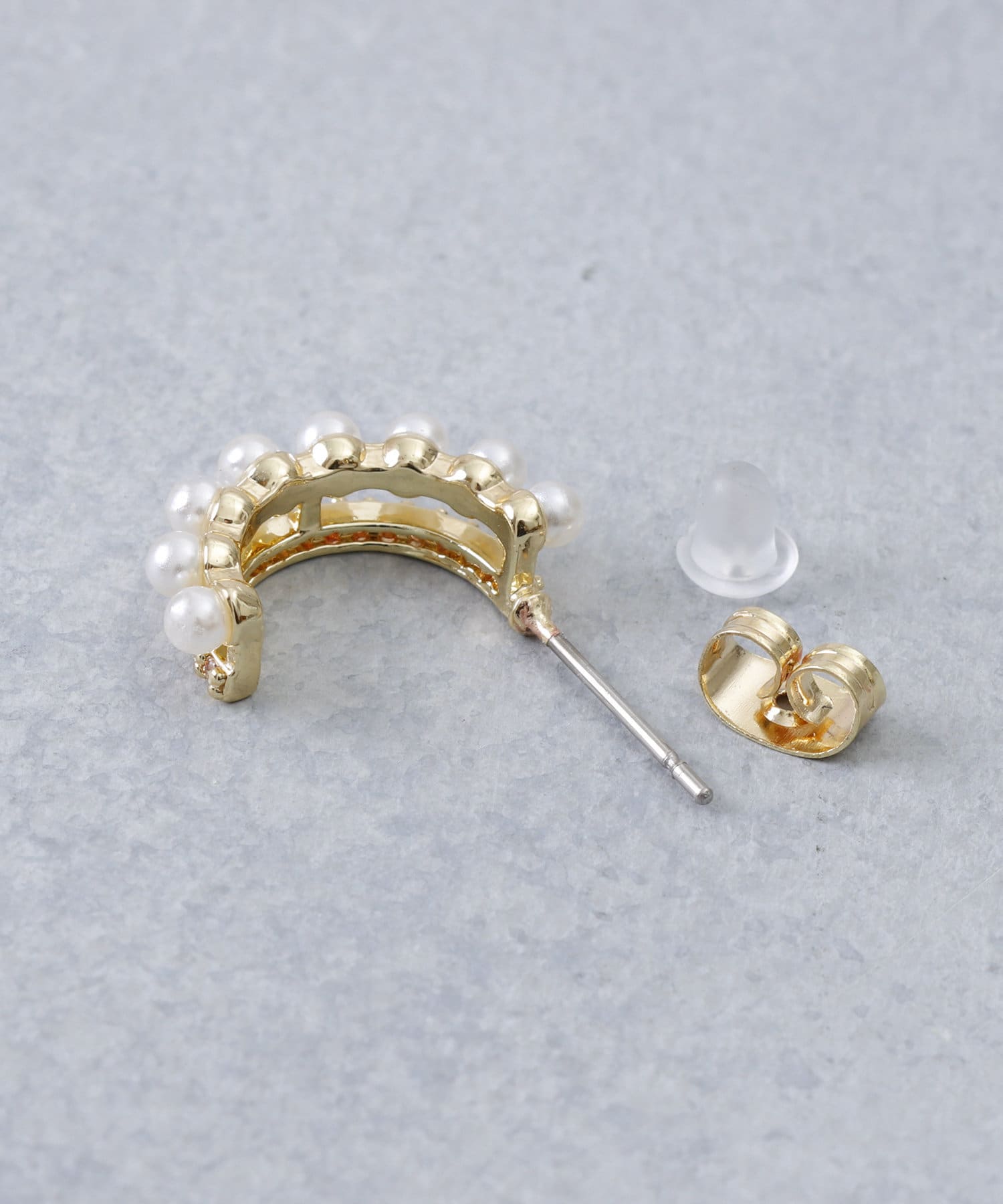 3COINS(スリーコインズ) パールキュービックフープピアス