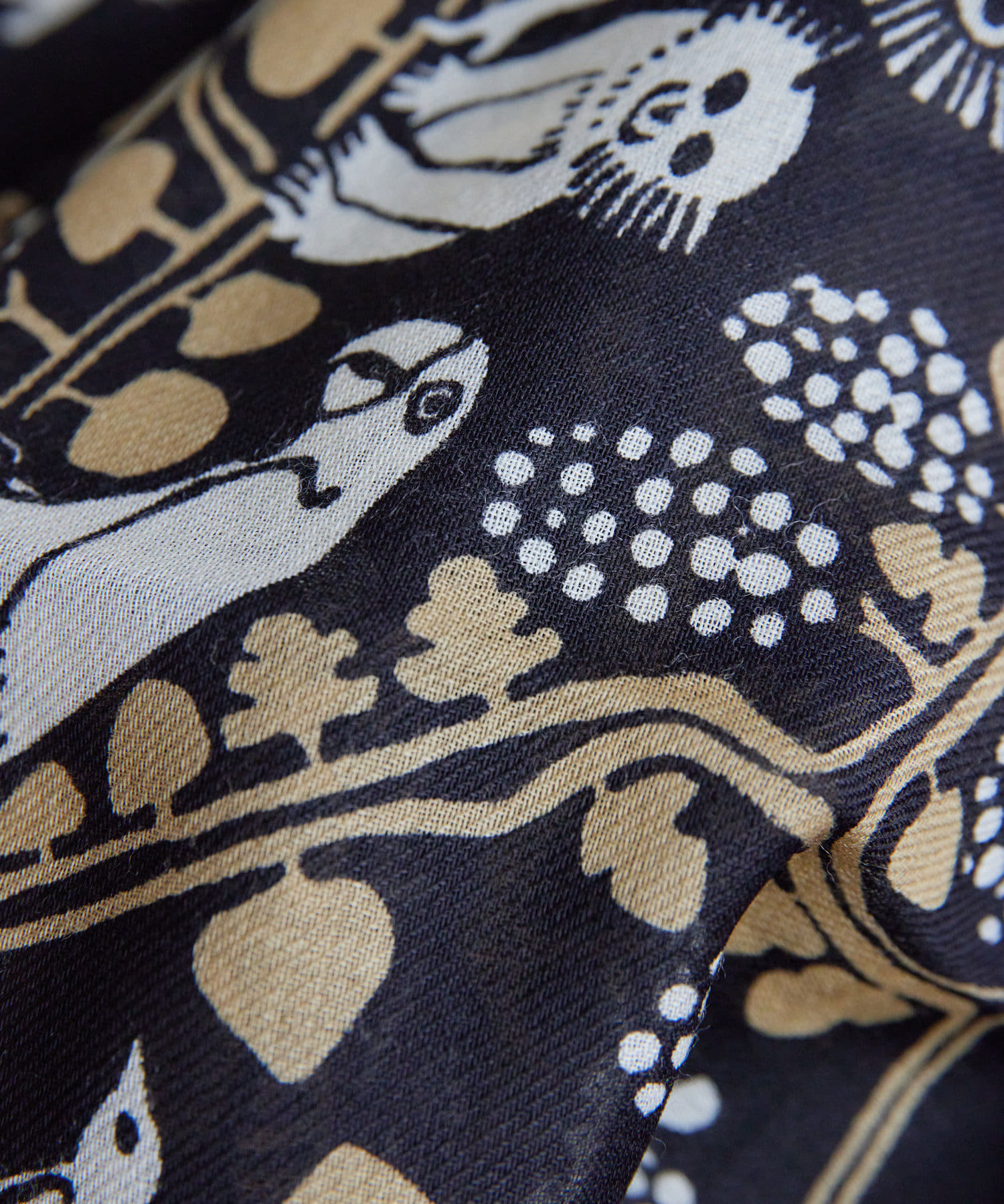 INOUI Editions（イヌイエディションズ)】LUDWIG/アニマル/ストール  