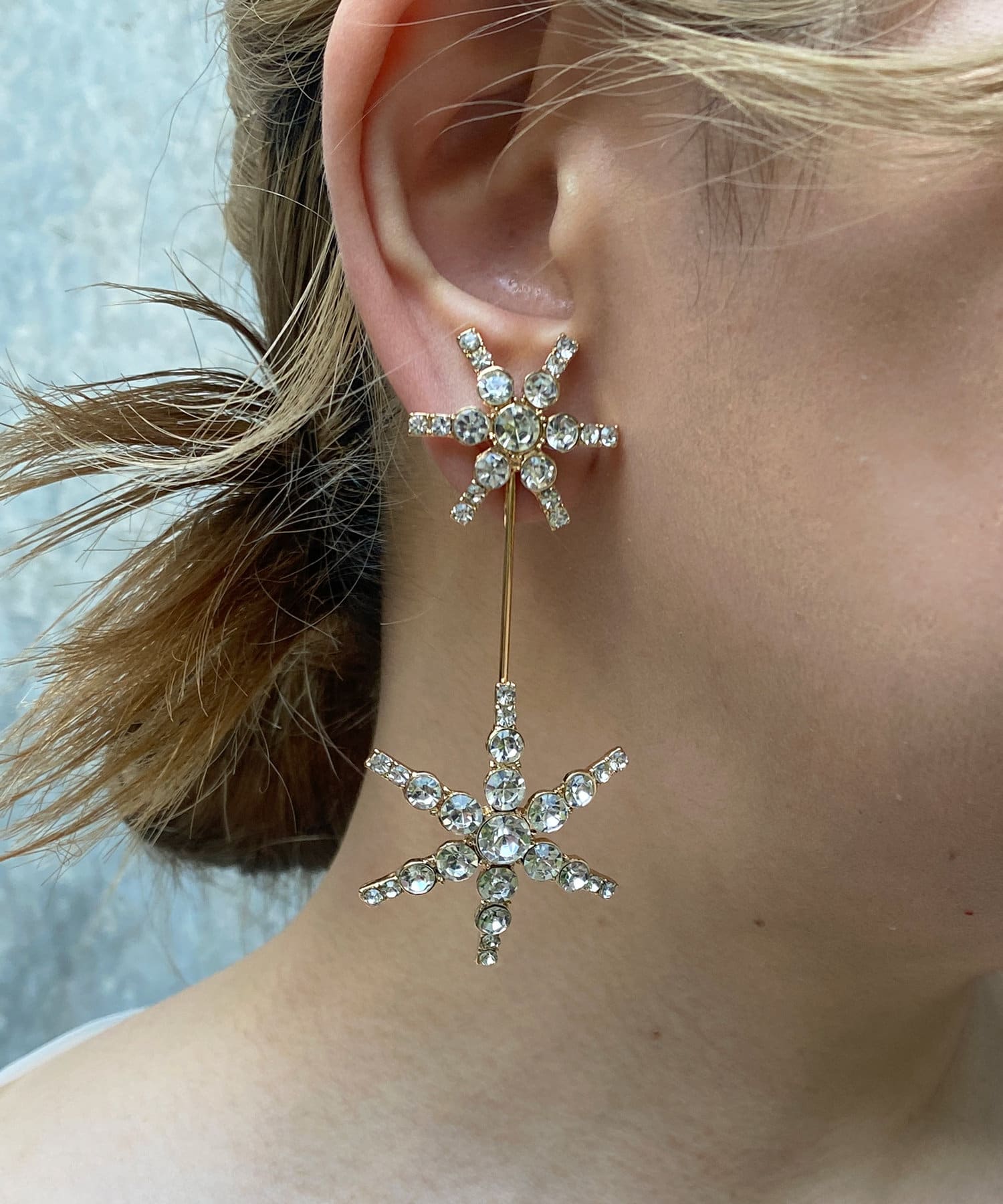 新品★定価16万円★Jennifer Behr★フラワー 新品☆定価16万円☆Jennifer Behr☆フラワー （ジェニファーベア