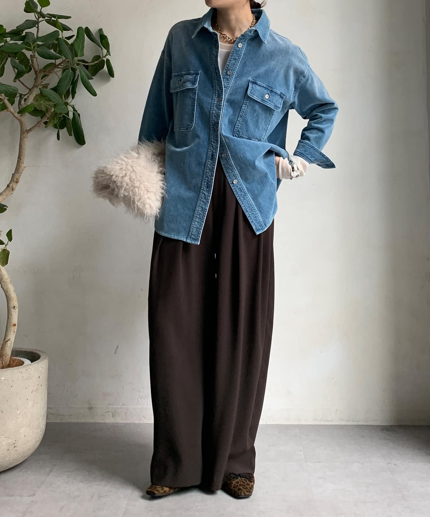 DouDou - 新品タグ付き　DOUDOU 別珍デニムシャツ　完売商品 別珍デニムシャツ | DOUDOU(ドゥドゥ)レディース | PAL CLOSET