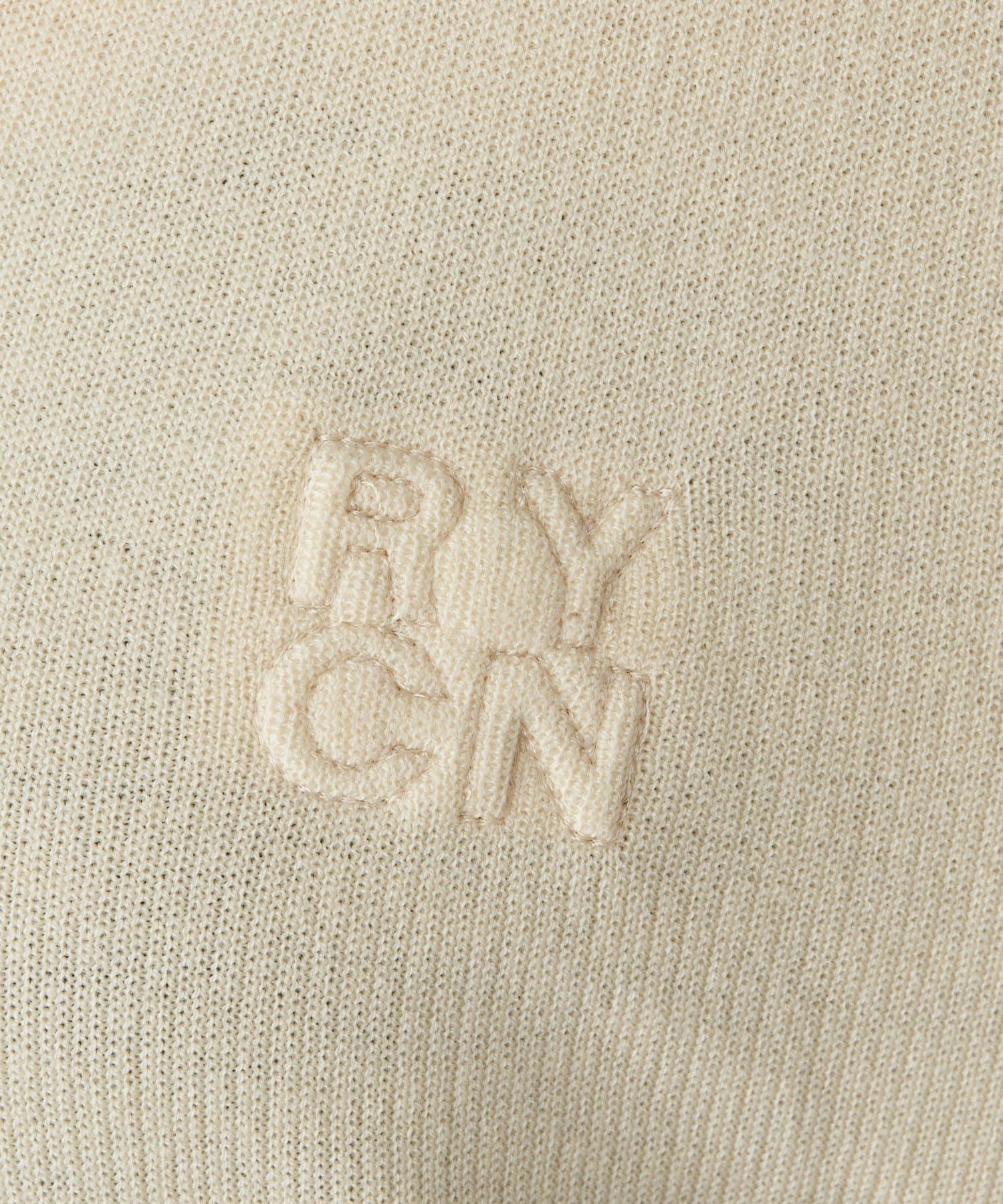 RAY CASSIN(レイカズン) Vネック胸刺繍ニット