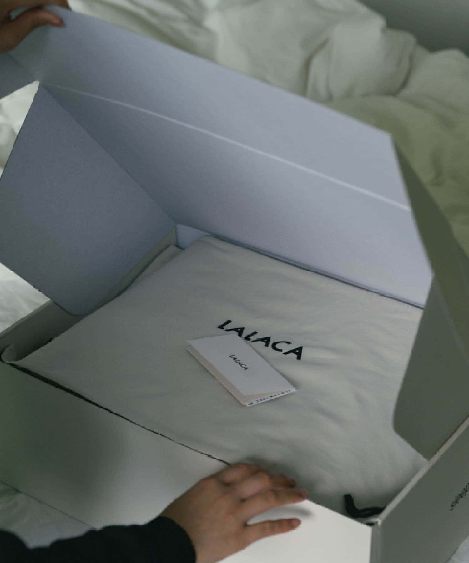 BIRTHDAY BAR(バースデイバー) 【LALACA】heated blanket roomy 温度調節可ブランケット