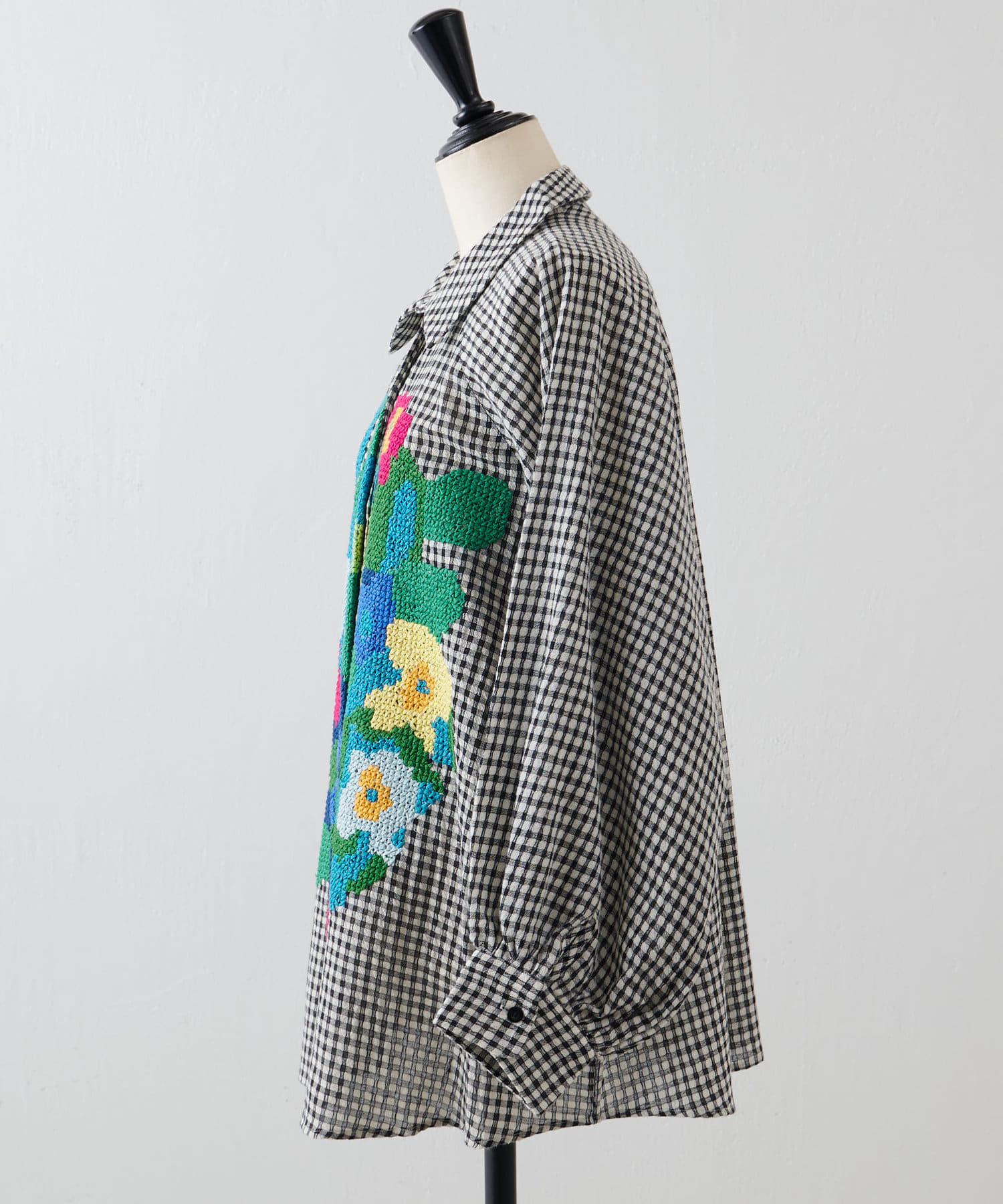 mii》刺繍入りギンガムチェックブラウス | BEARDSLEY(ビアズリー