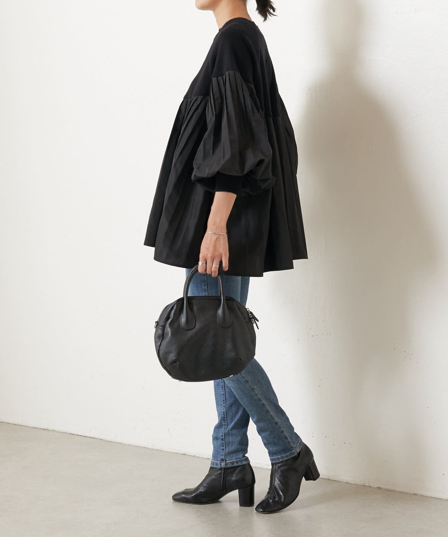 美品】BEARDSLEY ビアズリーVネックニットベスト フリーサイズ 黒