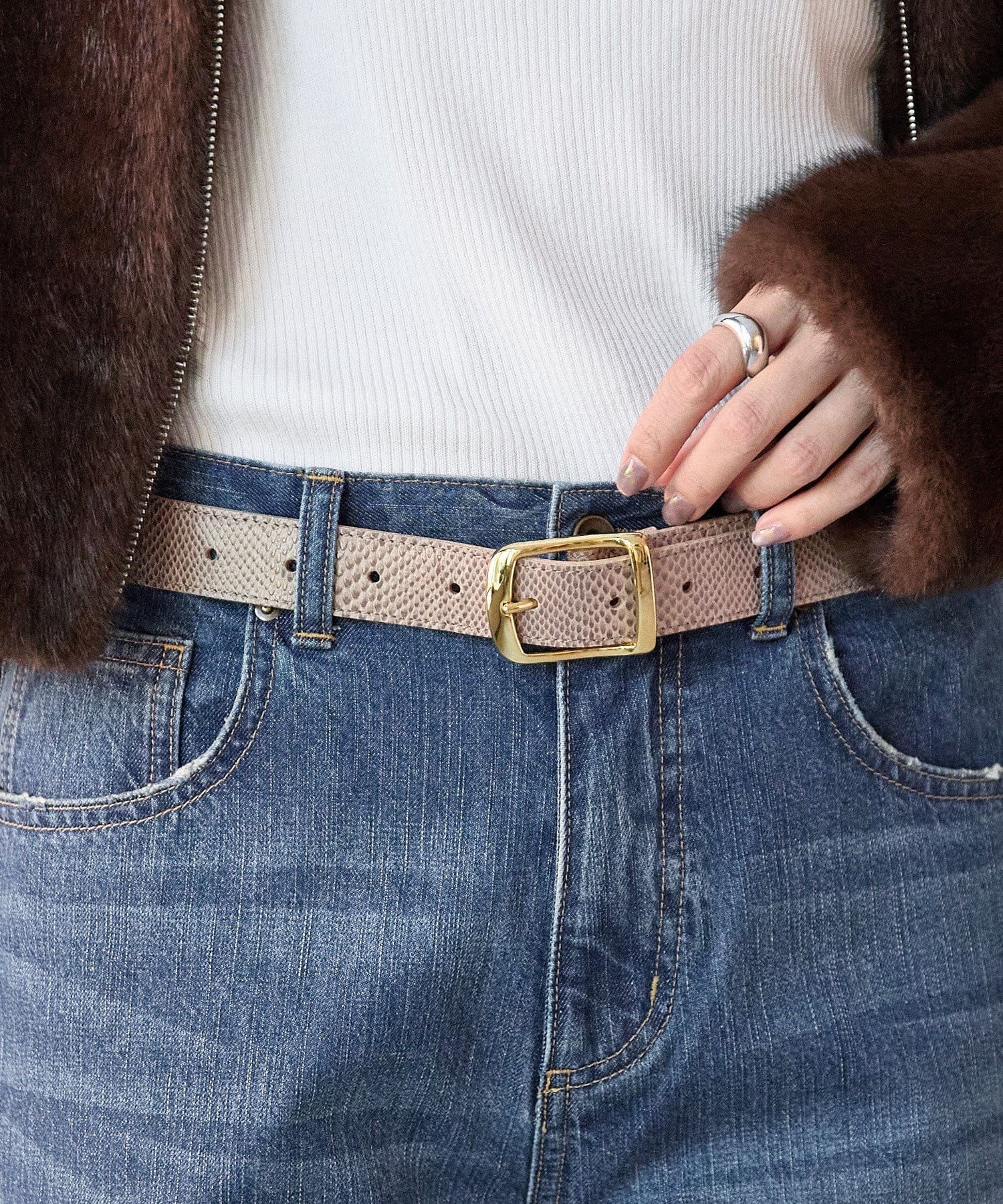 RIVE DROITE(リヴドロワ) 予約【新色追加/リピート続出/インフルエンサーSHIHO企画】【MONN.:.(モン)】型押しベルト/12月上旬お届け予定