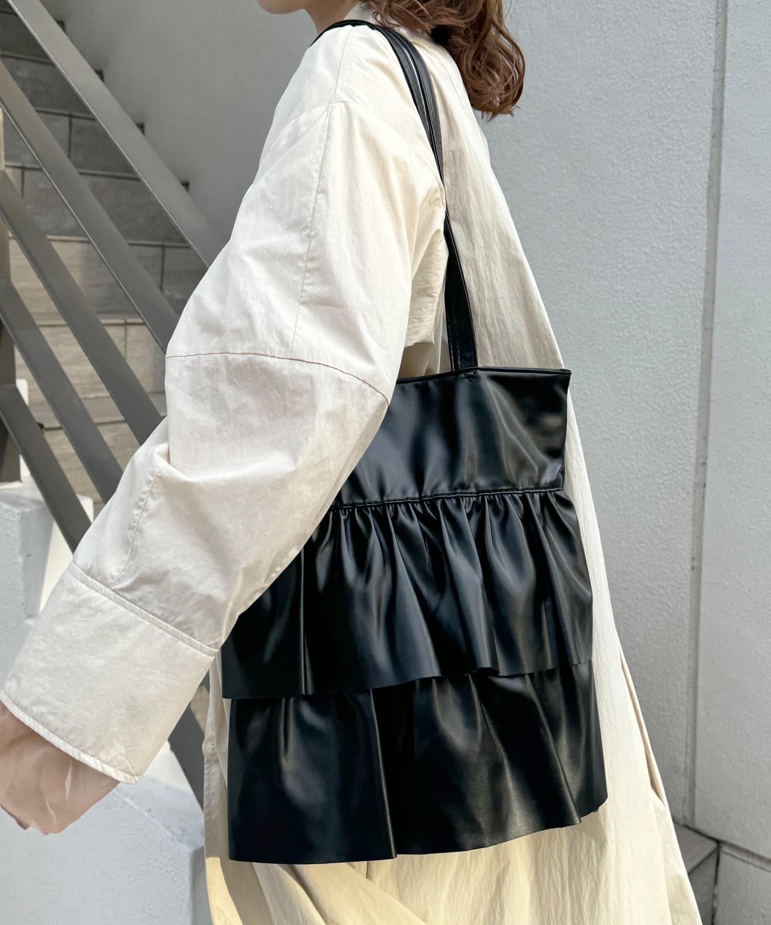 人気の為再入荷】フリルトートバッグ | Lattice(ラティス