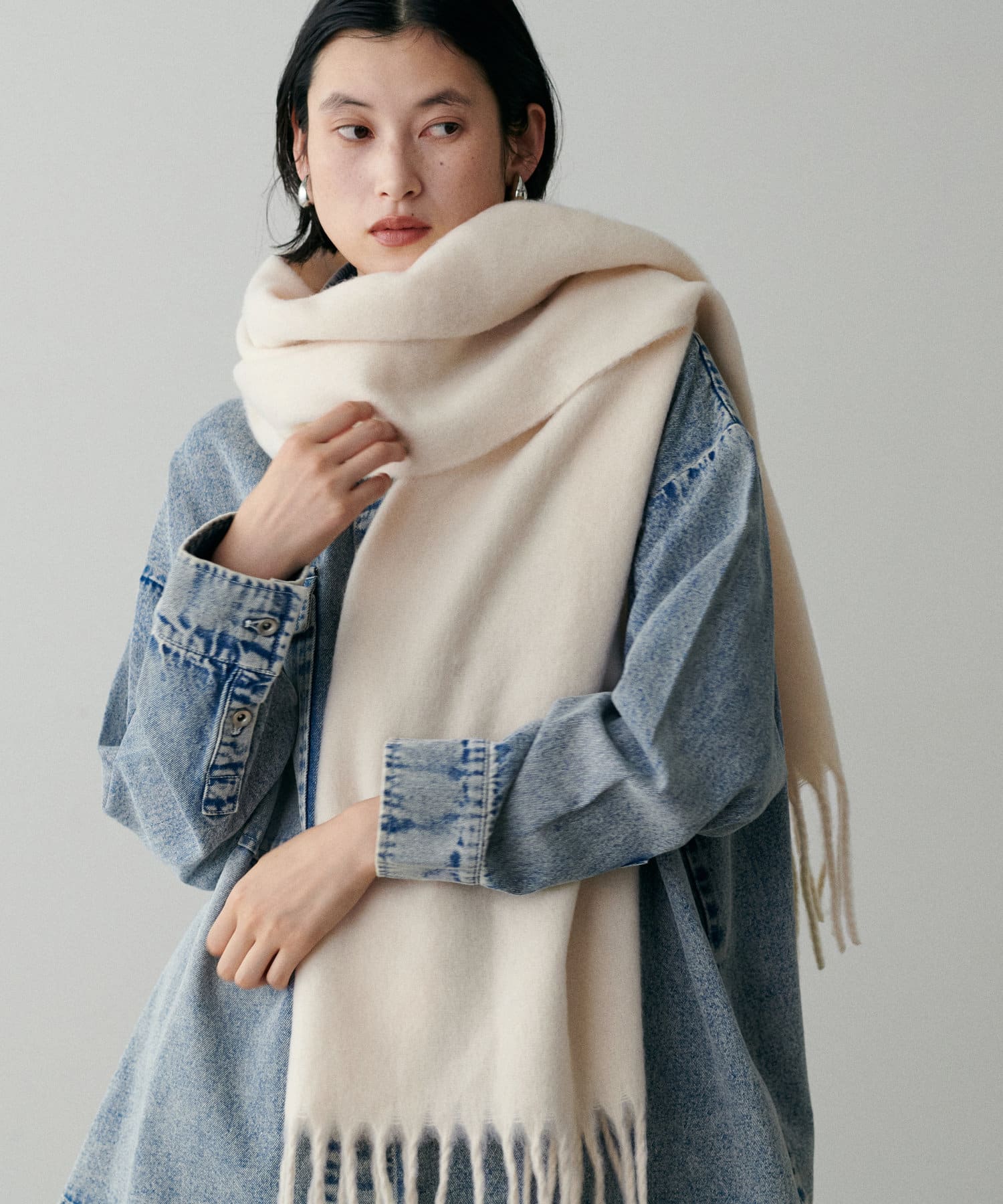 ブークレボリュームカラーストール | LARUTA(ラルータ)レディース