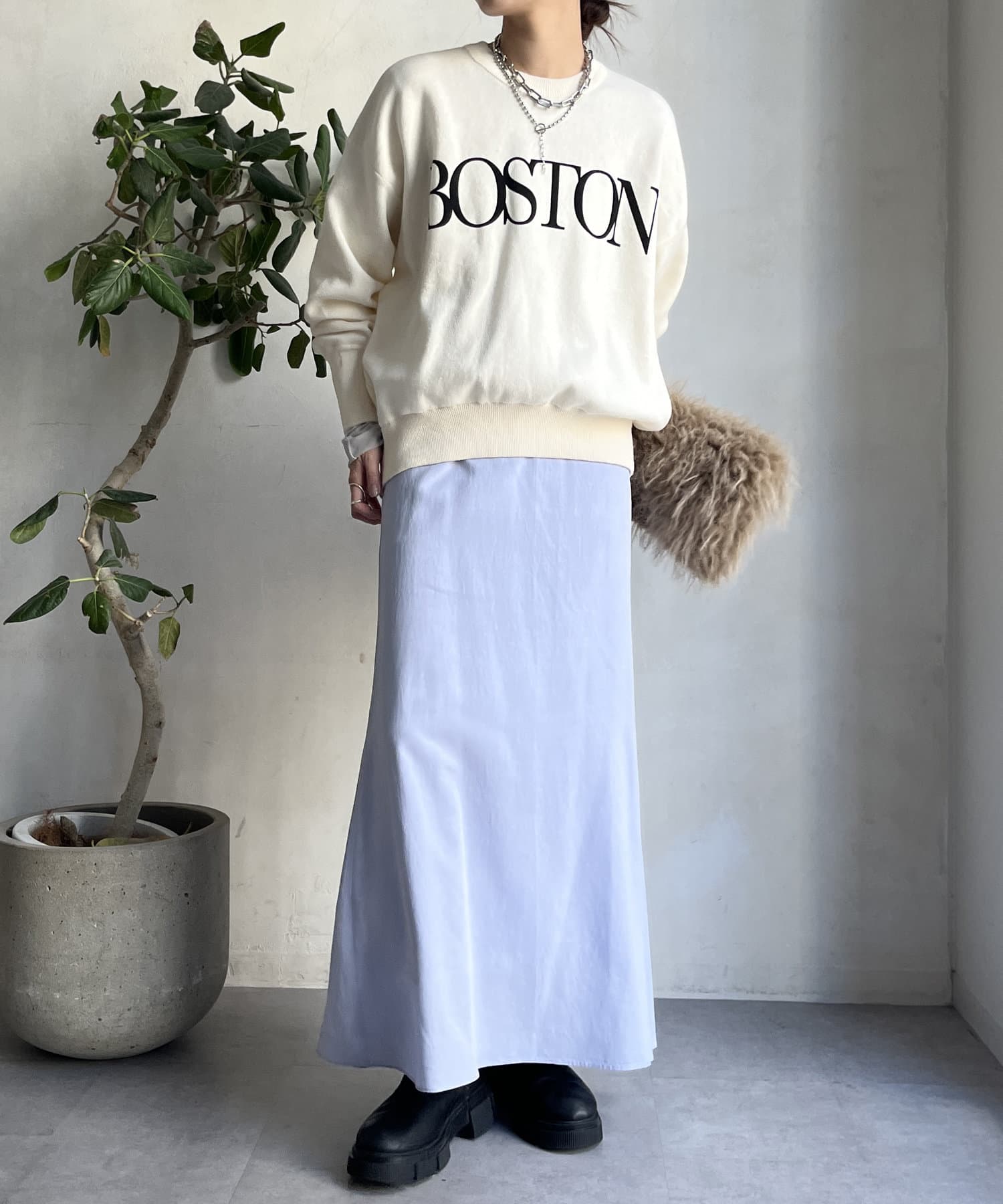 doudou 前後2WAYロゴプルオーバーオーバーサイズ スウェット doudou 前後2WAYロゴプルオーバーオーバーサイズ スウェット