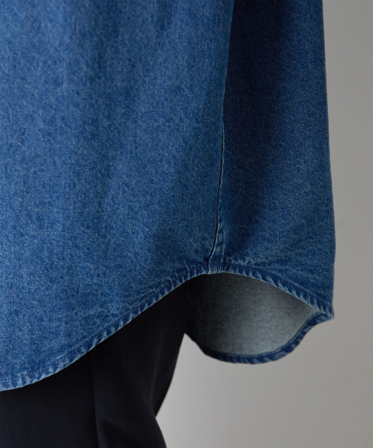 GALLARDAGALANTE(ガリャルダガランテ) デニムシャツ