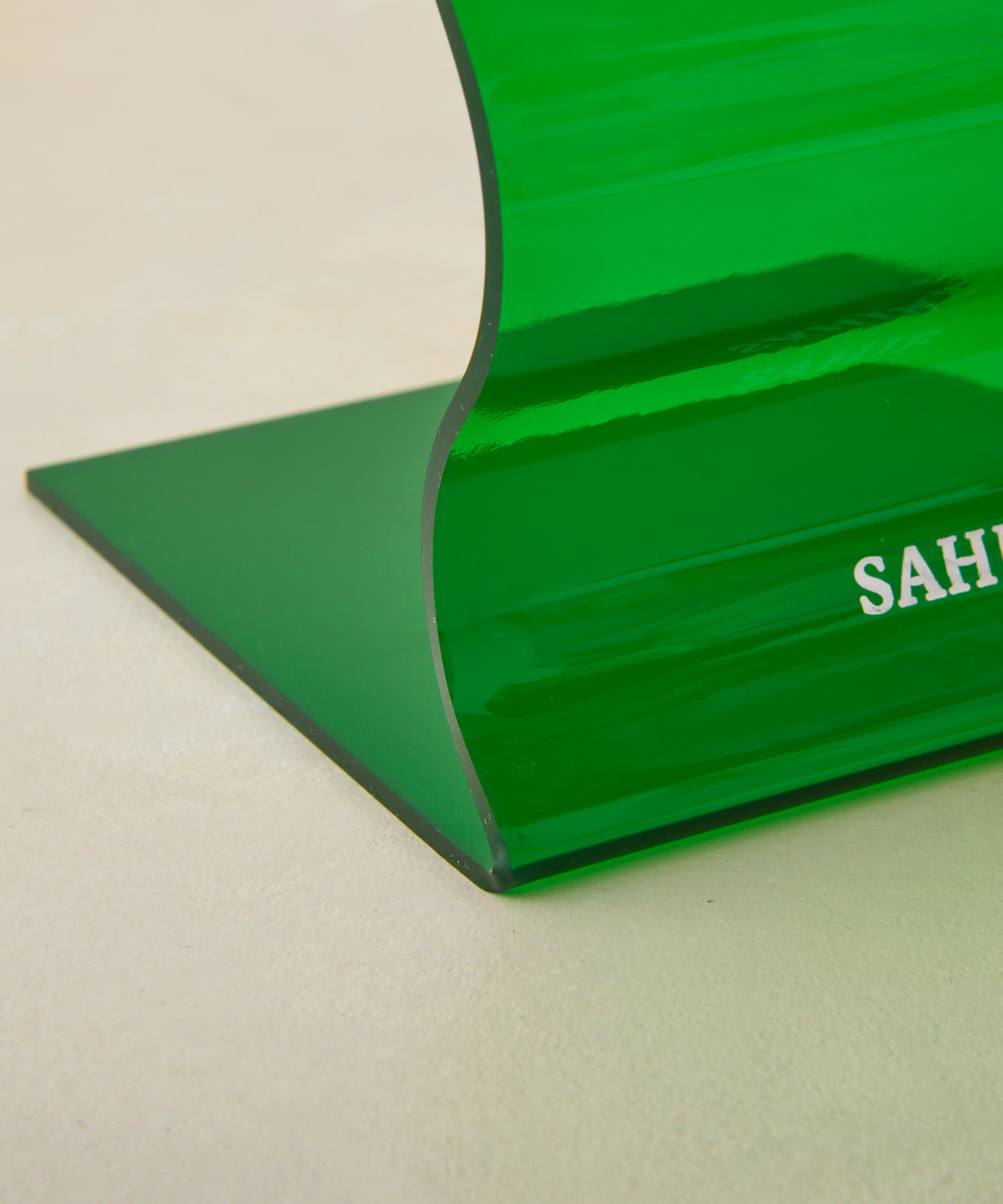 BIRTHDAY BAR(バースデイバー) 【SAHIR サヒール】Acrylic bookend