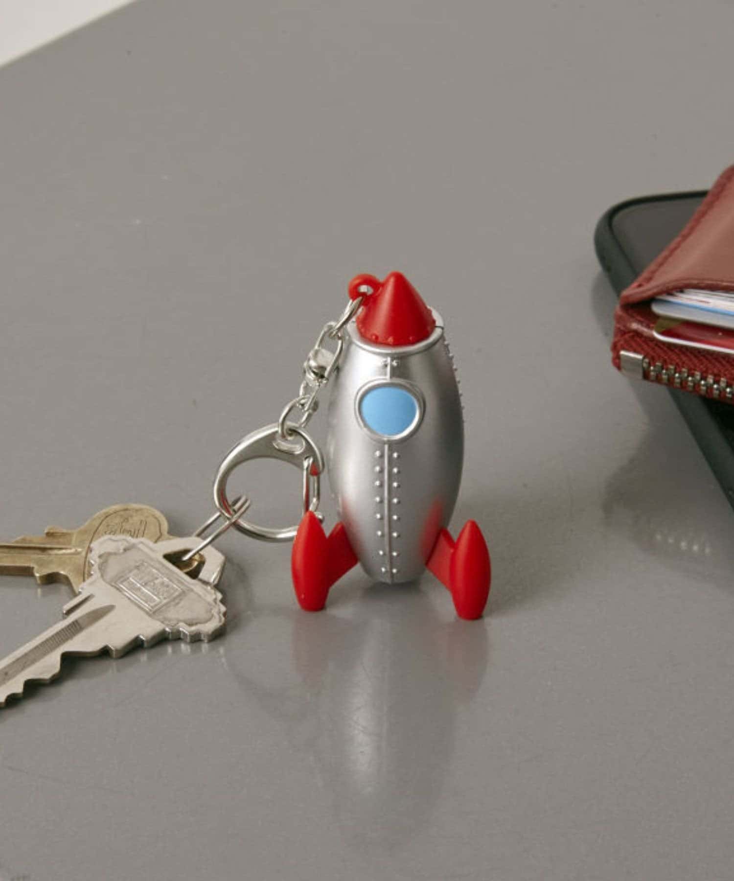 BIRTHDAY BAR(バースデイバー) 【KIKKERLAND】KEYCHAIN