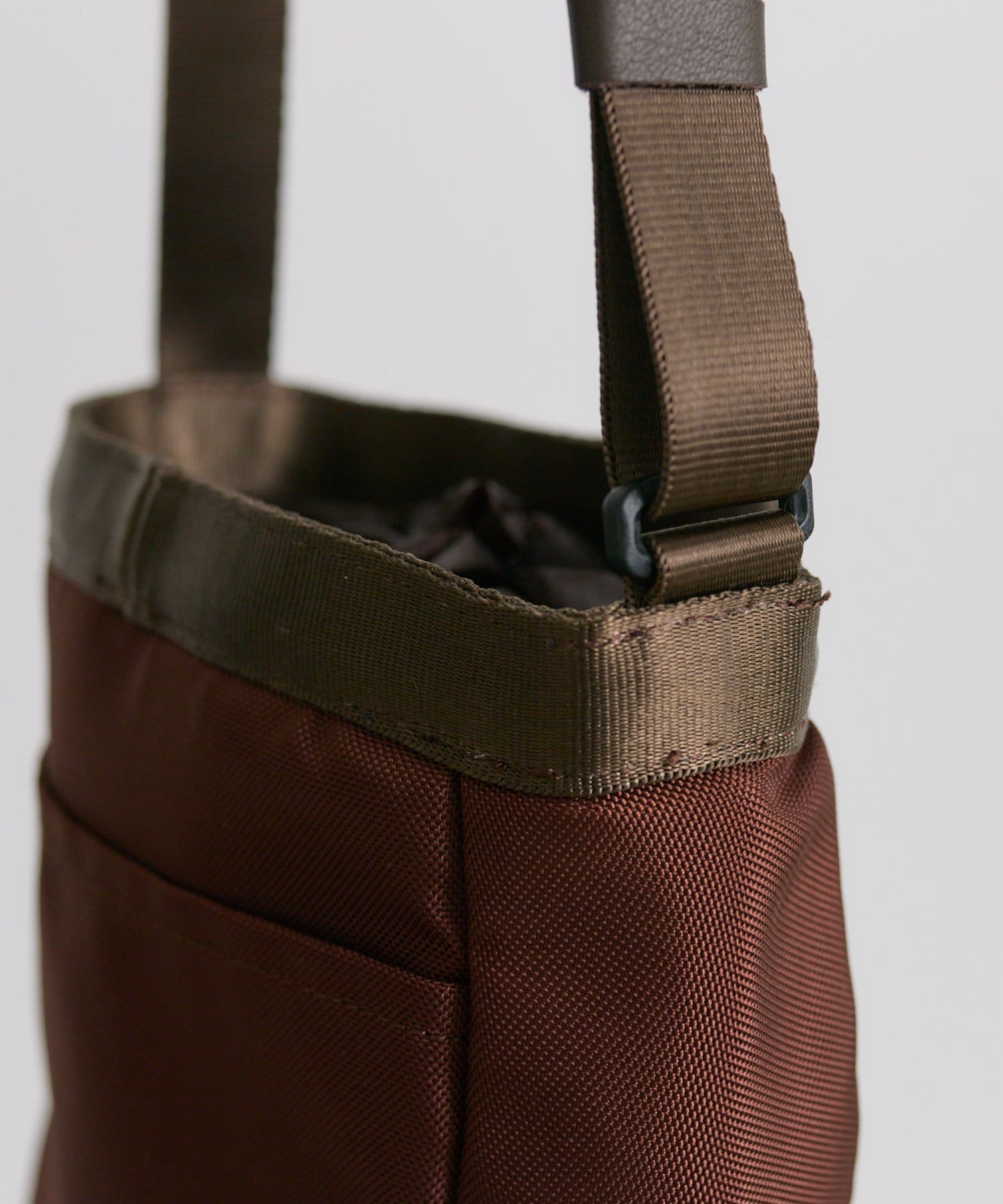BURLAP OUTFITTER × ear 撥水 フォックス ショルダーバッグ BURLAP OUTFITTER×ear】撥水フォックス柄ショルダーバッグ | ear