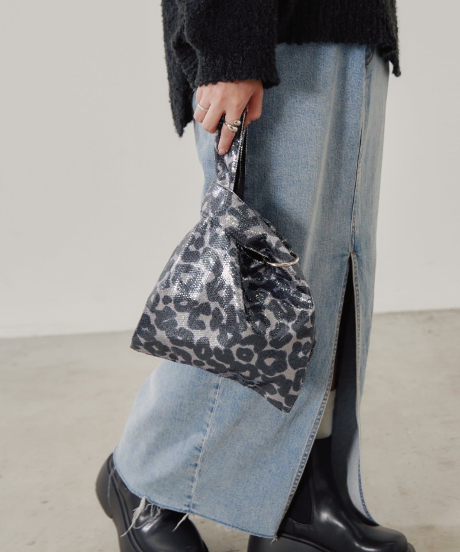 CIAOPANIC TYPY(チャオパニックティピー) カラビナ付きアソート柄プリントスパンコールBAG