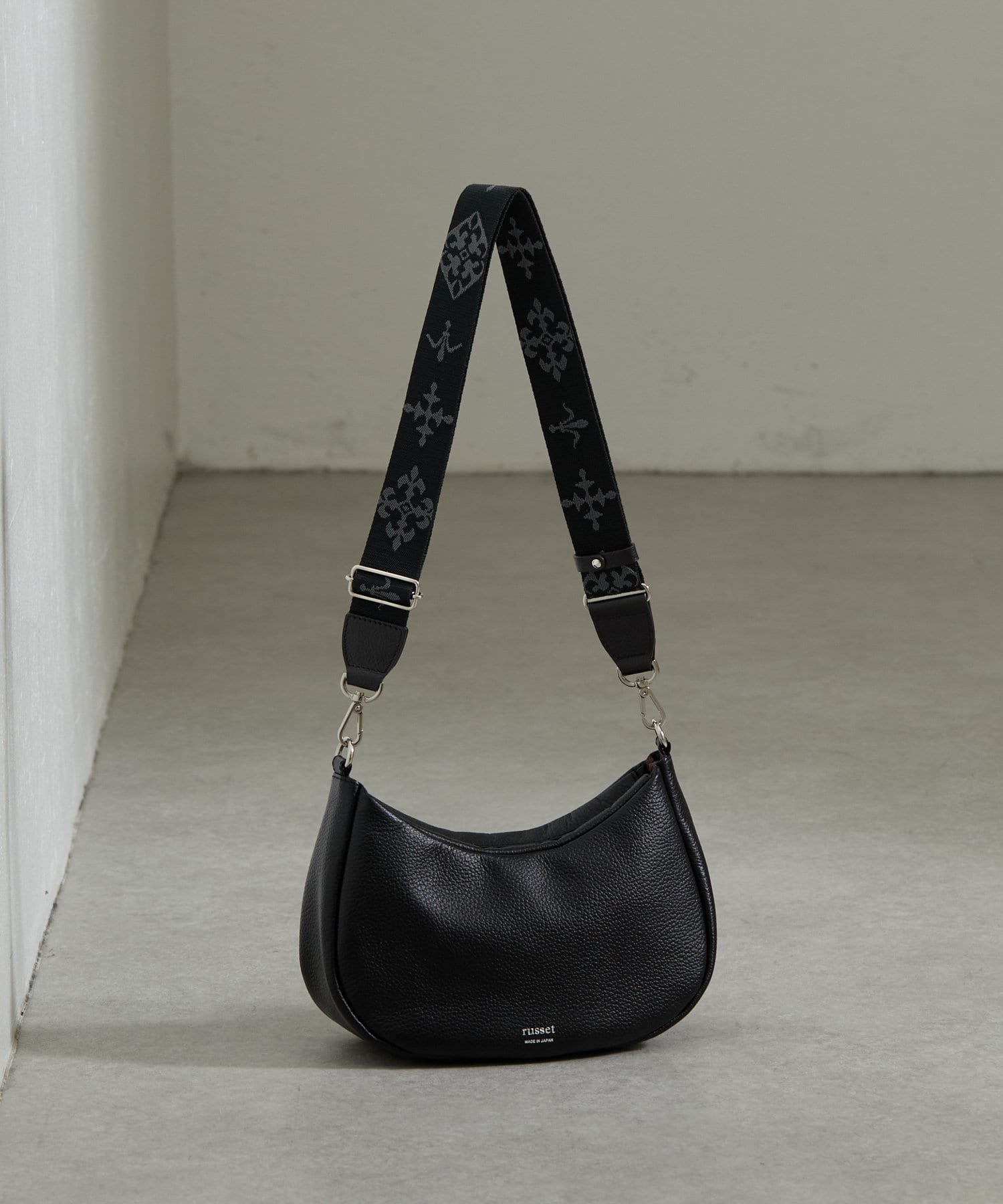 russet(ラシット) WEB限定 ハーフムーン2wayショルダーバッグ