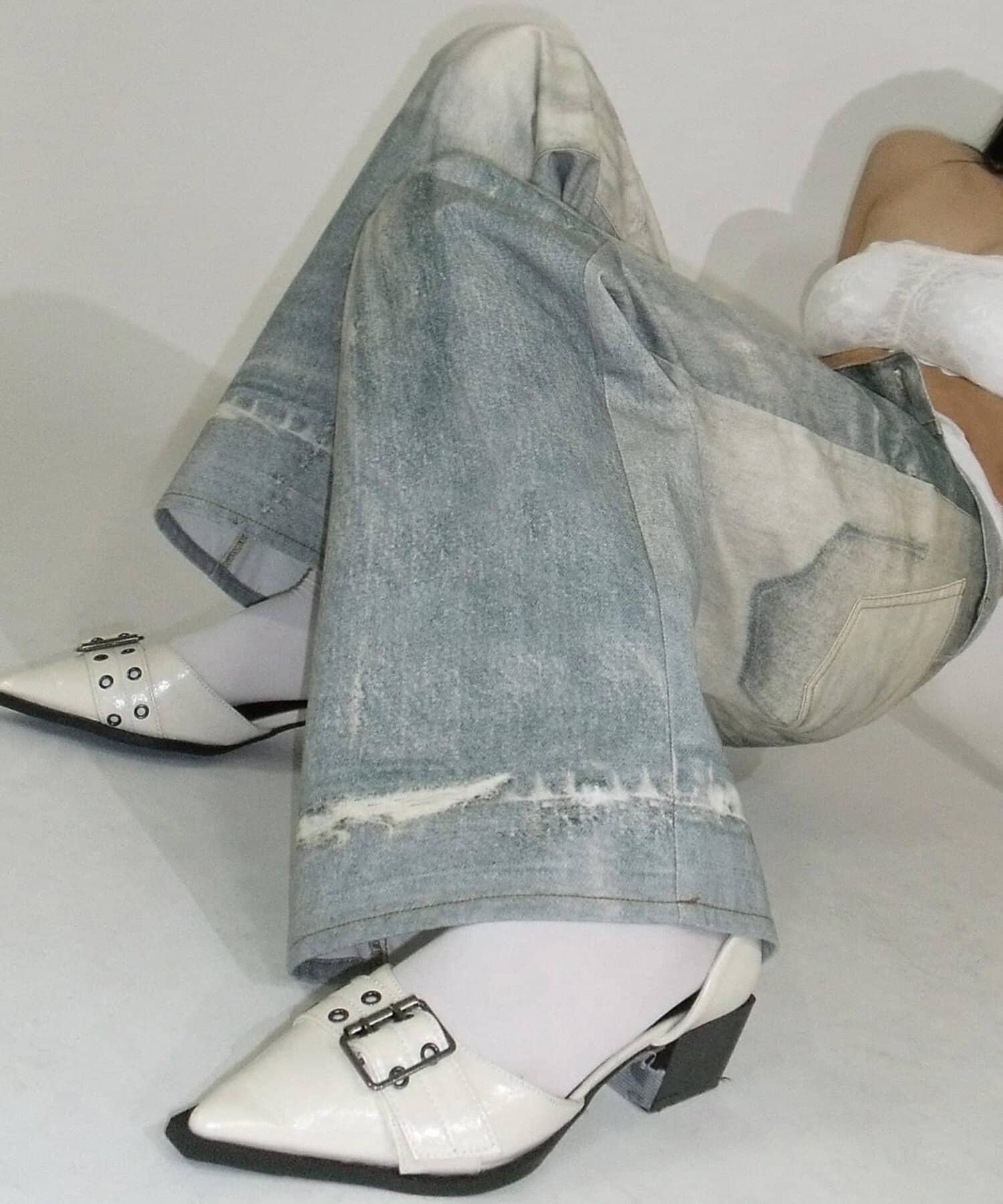 Six M/シックスエム】トロンプルイユデニムパンツ | WHO'S WHO