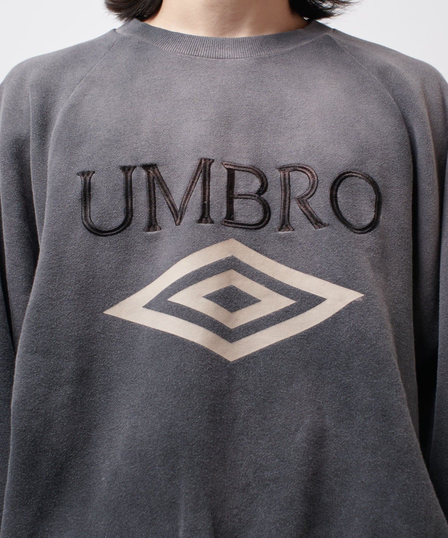 Lui's(ルイス) 【UMBRO/アンブロ×Lui’s】ピグメントクルーネックスウェット