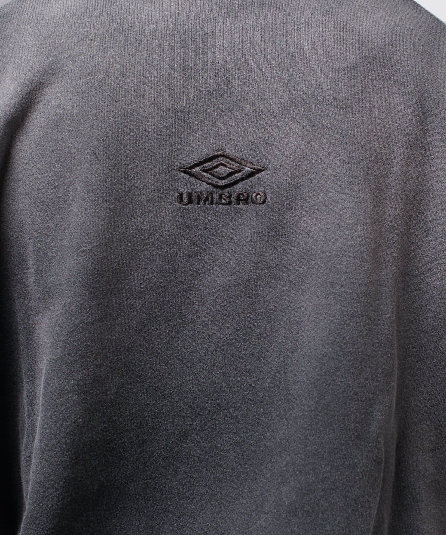 Lui's(ルイス) 【UMBRO/アンブロ×Lui’s】ピグメントクルーネックスウェット