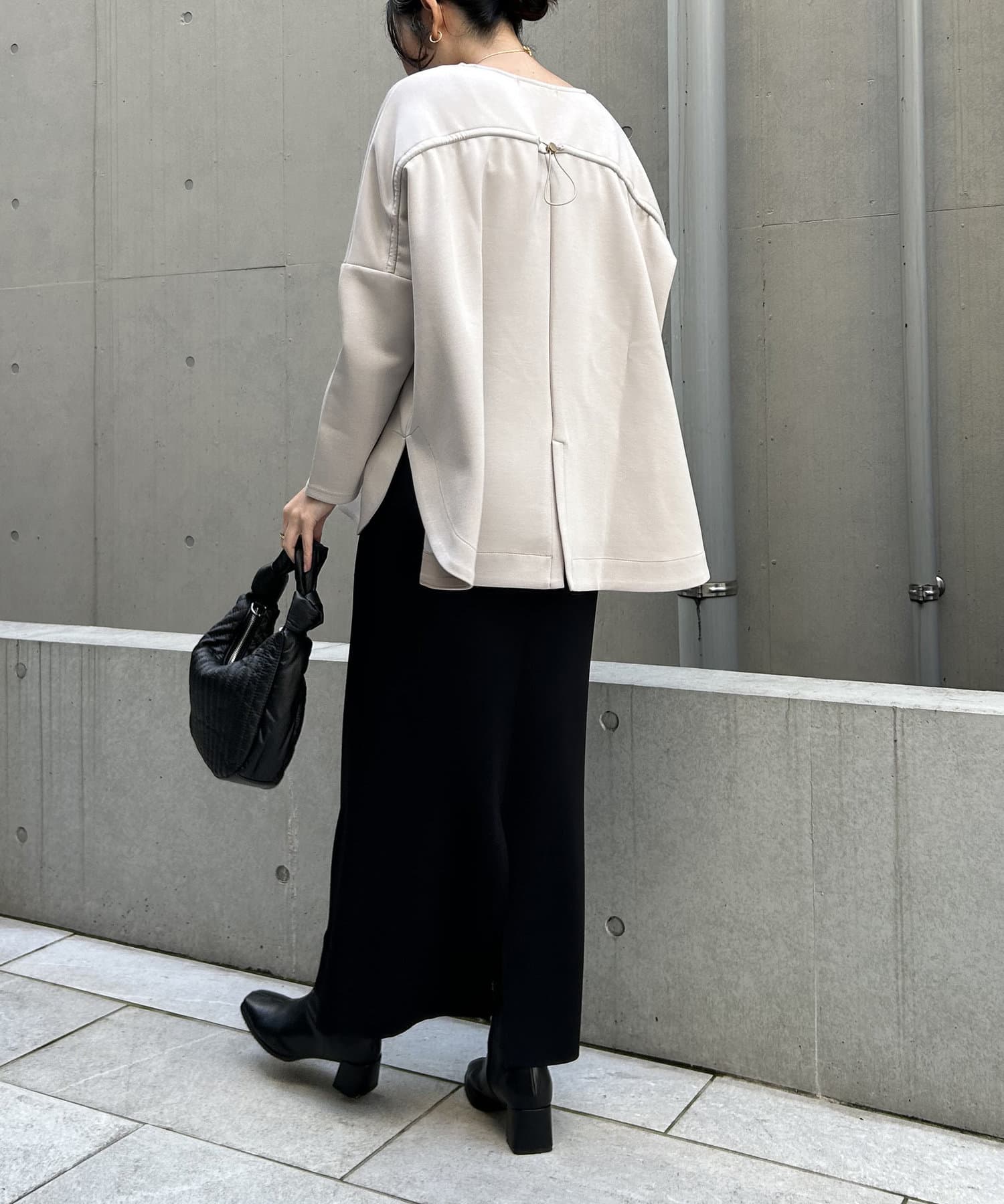 Jena　espace merveilleux(ジェナ　エスパスメルヴェイユ) バックドロストポンチョ