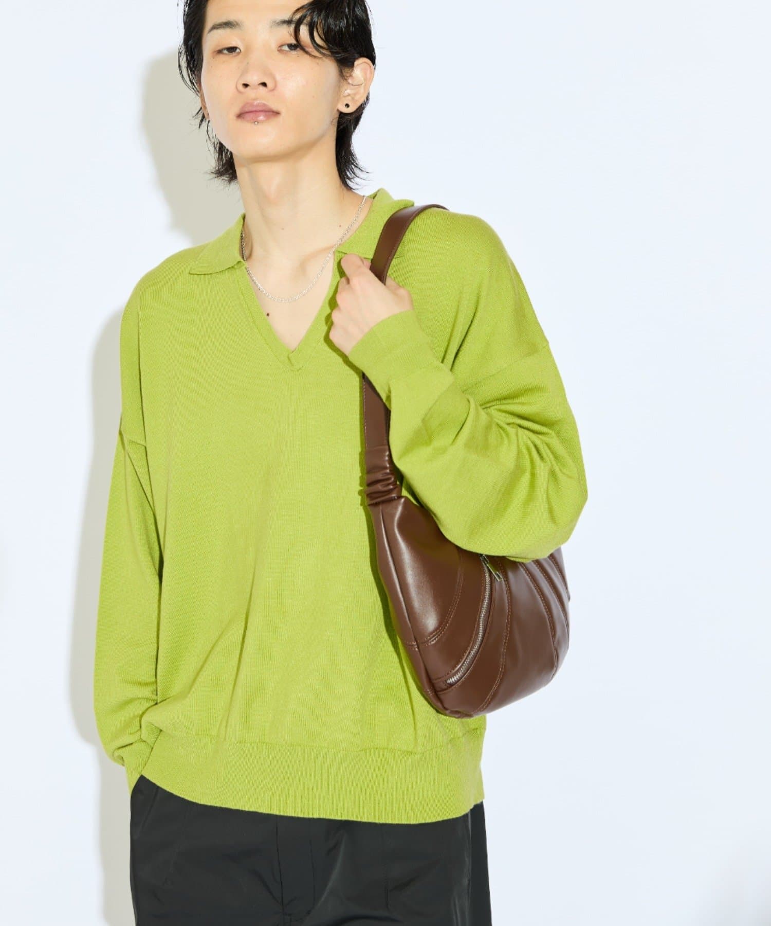 Lui's(ルイス) 【Neucon/ニューコン】 ステッチデザインZIPショルダーバッグ