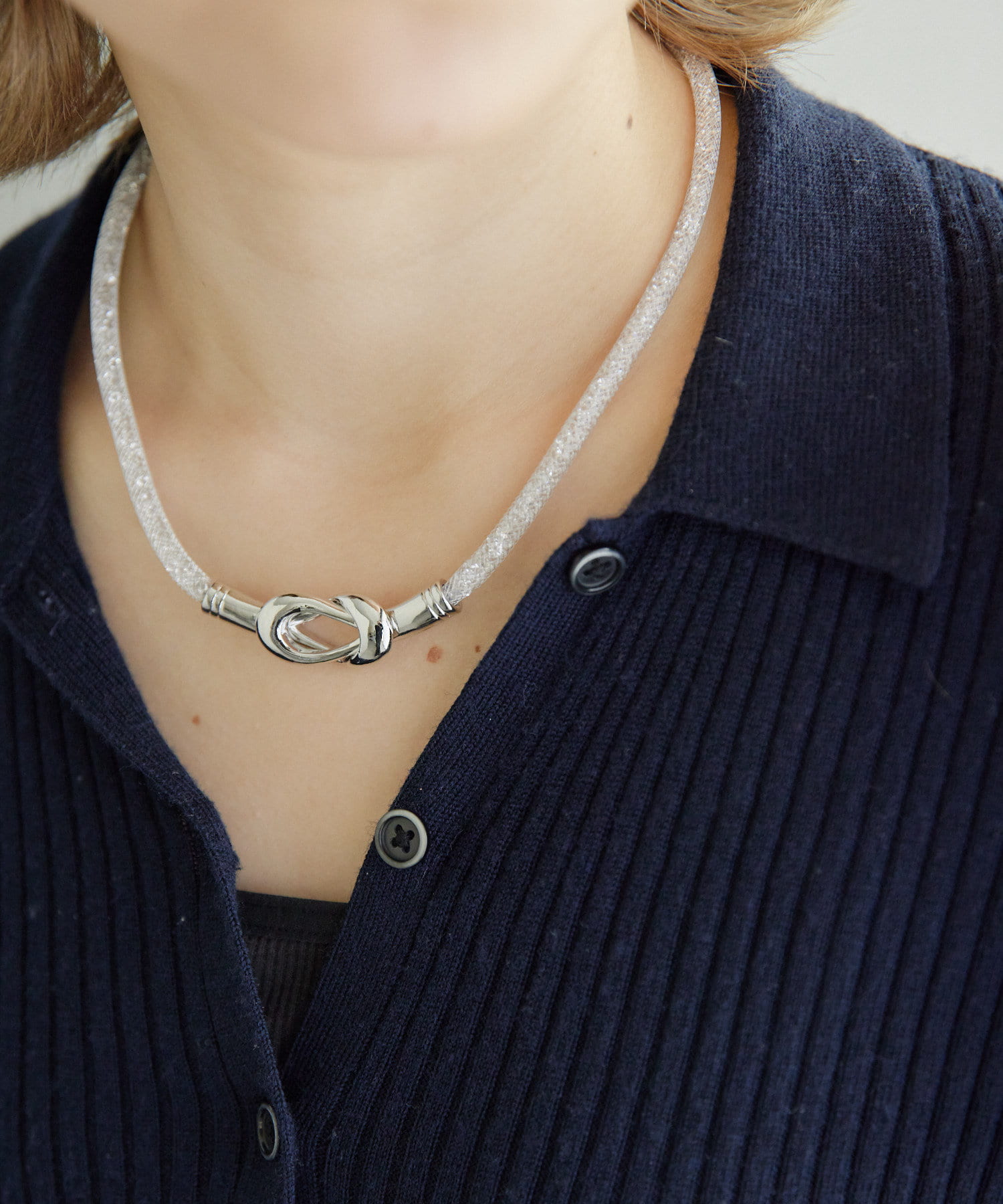 ear PAPILLONNER(イア パピヨネ) クリスタルメッシュチェーンネックレス