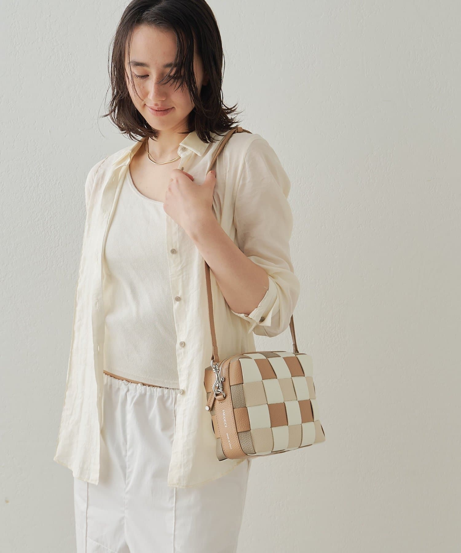 IACUCCI BERTA イアクッチ ベルタS バイカラー IACUCCI BERTA イアクッチ ベルタS バイカラー - メルカリ