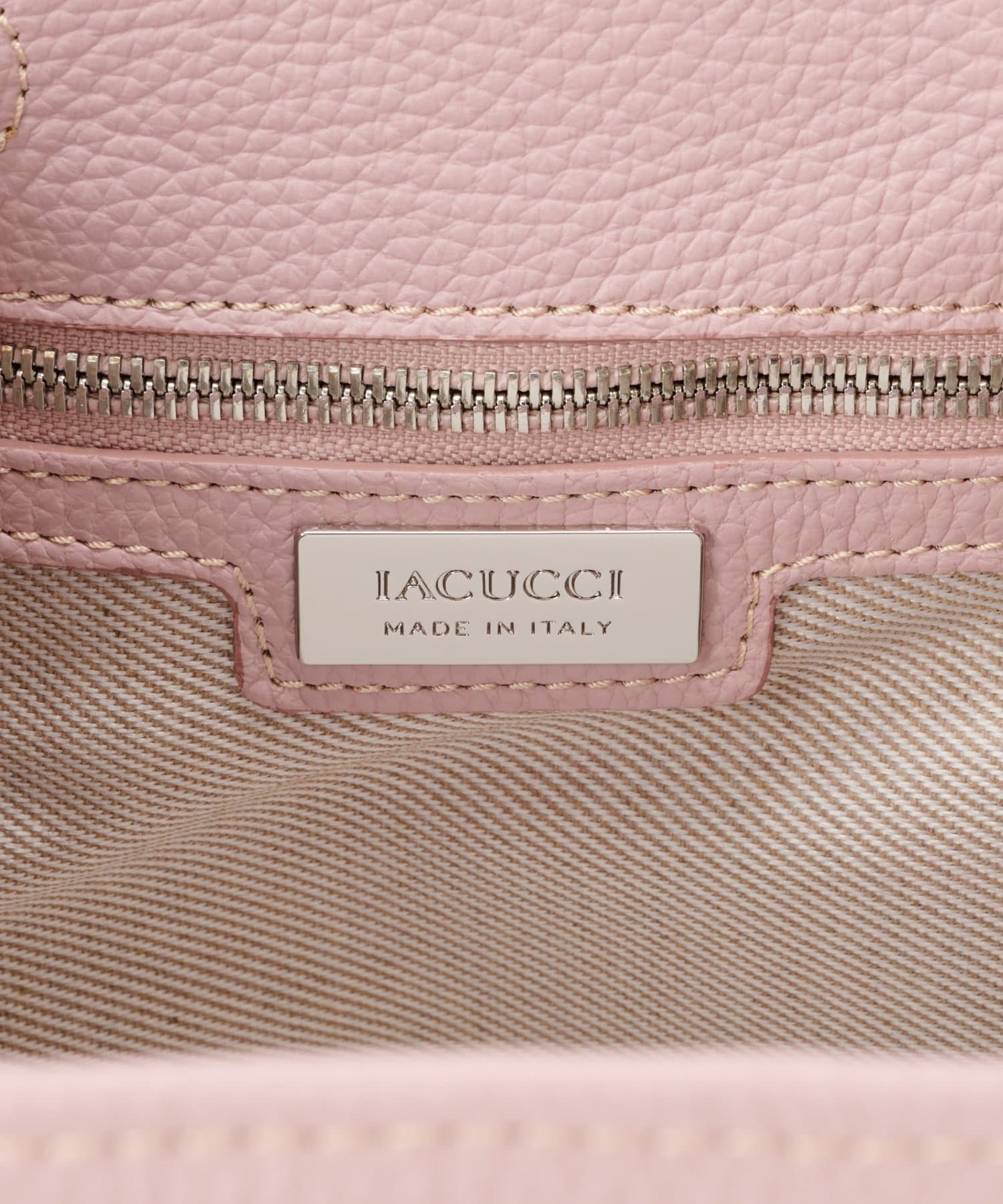 IACUCCI(イアクッチ) 【再予約スタート！】センティエーロ ミニトート CERVO