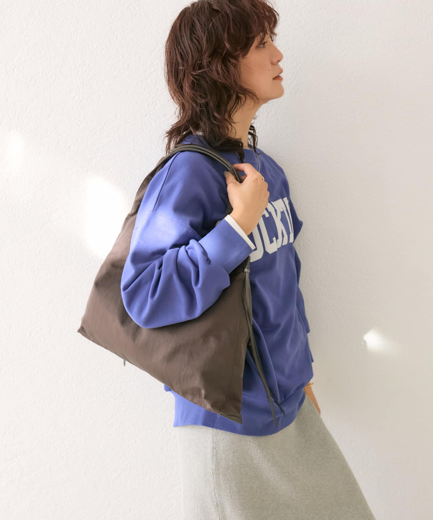 新品タグ付き リヴドロワ R.good アールドットグッド バッグ R.good(アールドットグッド)】コンパクトナイロンスクエアバッグ