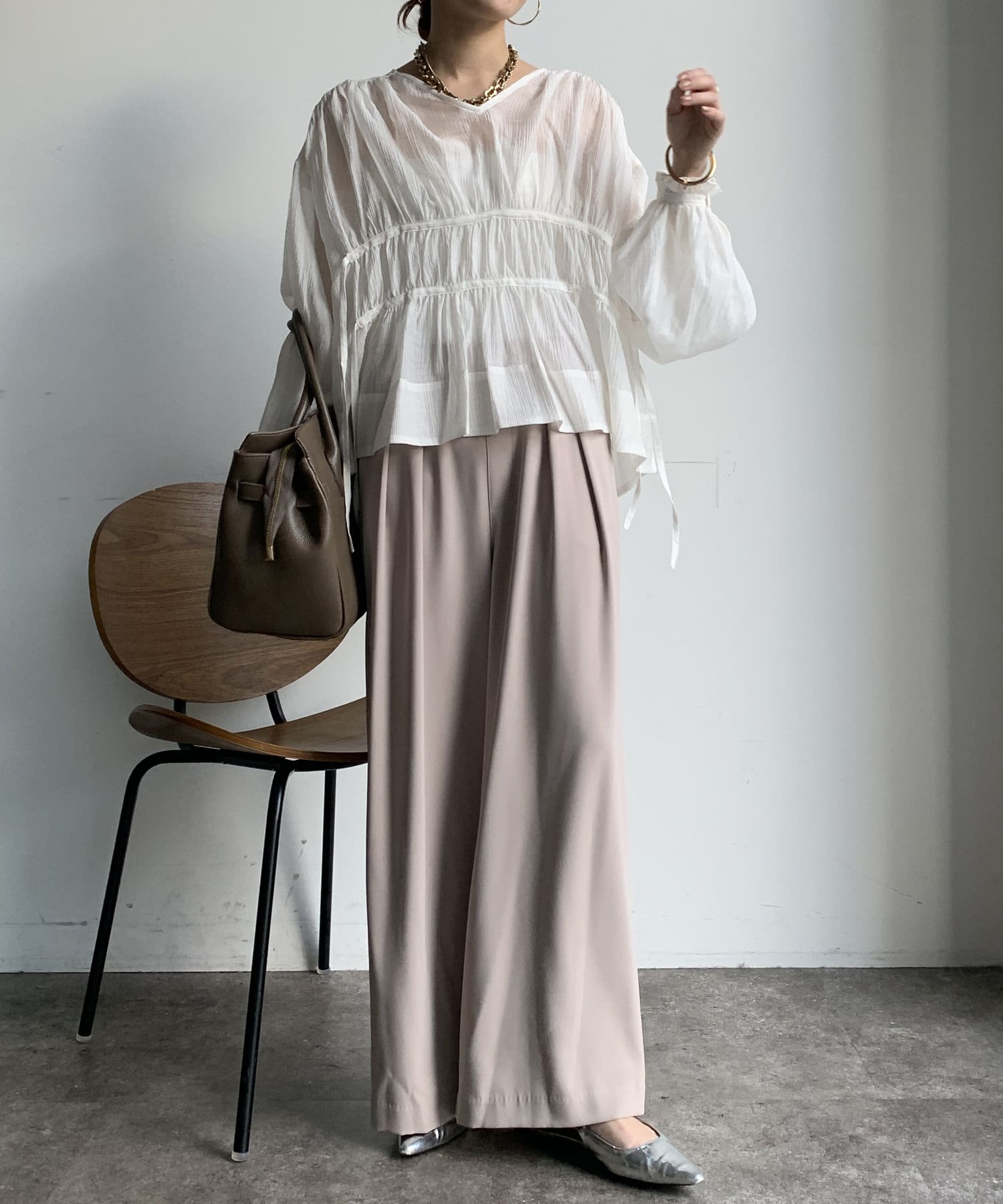 楊柳シフォンギャザーブラウス WEB限定】楊柳シフォンギャザーブラウス | DOUDOU(ドゥドゥ)レディース