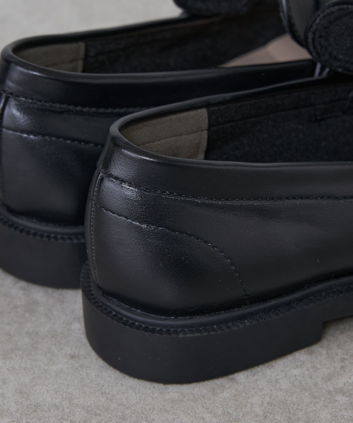 Jena　espace merveilleux(ジェナ　エスパスメルヴェイユ) タッセルローファー