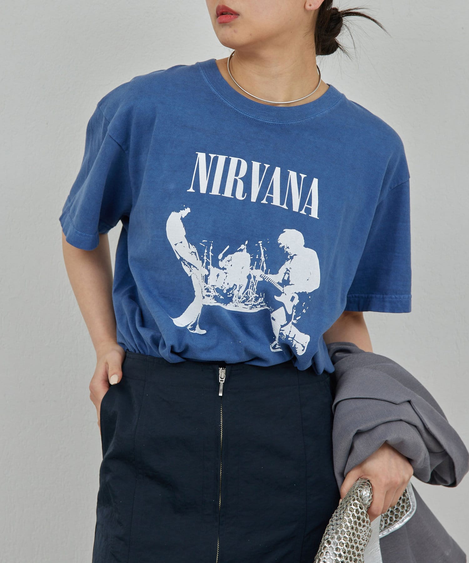 GALLARDAGALANTE(ガリャルダガランテ) レディース プリントTシャツ『NIRVANA』 ネイビー