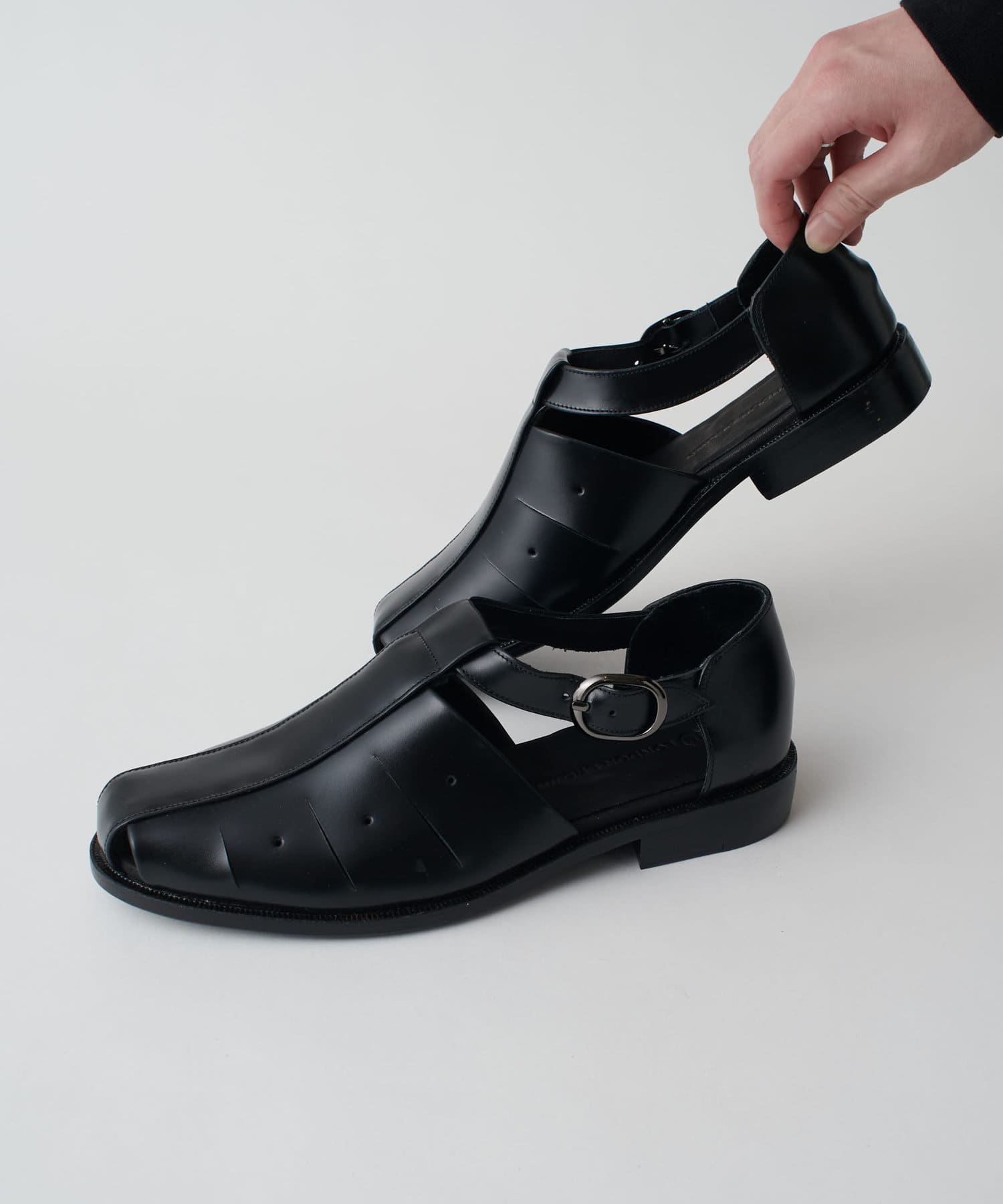 【美品】Lui's ルイス グルカサンダル ヒール レザー黒　40 25.5 Lui's（ルイス）の「ヒールグルカサンダル（サンダル）」 - WEAR