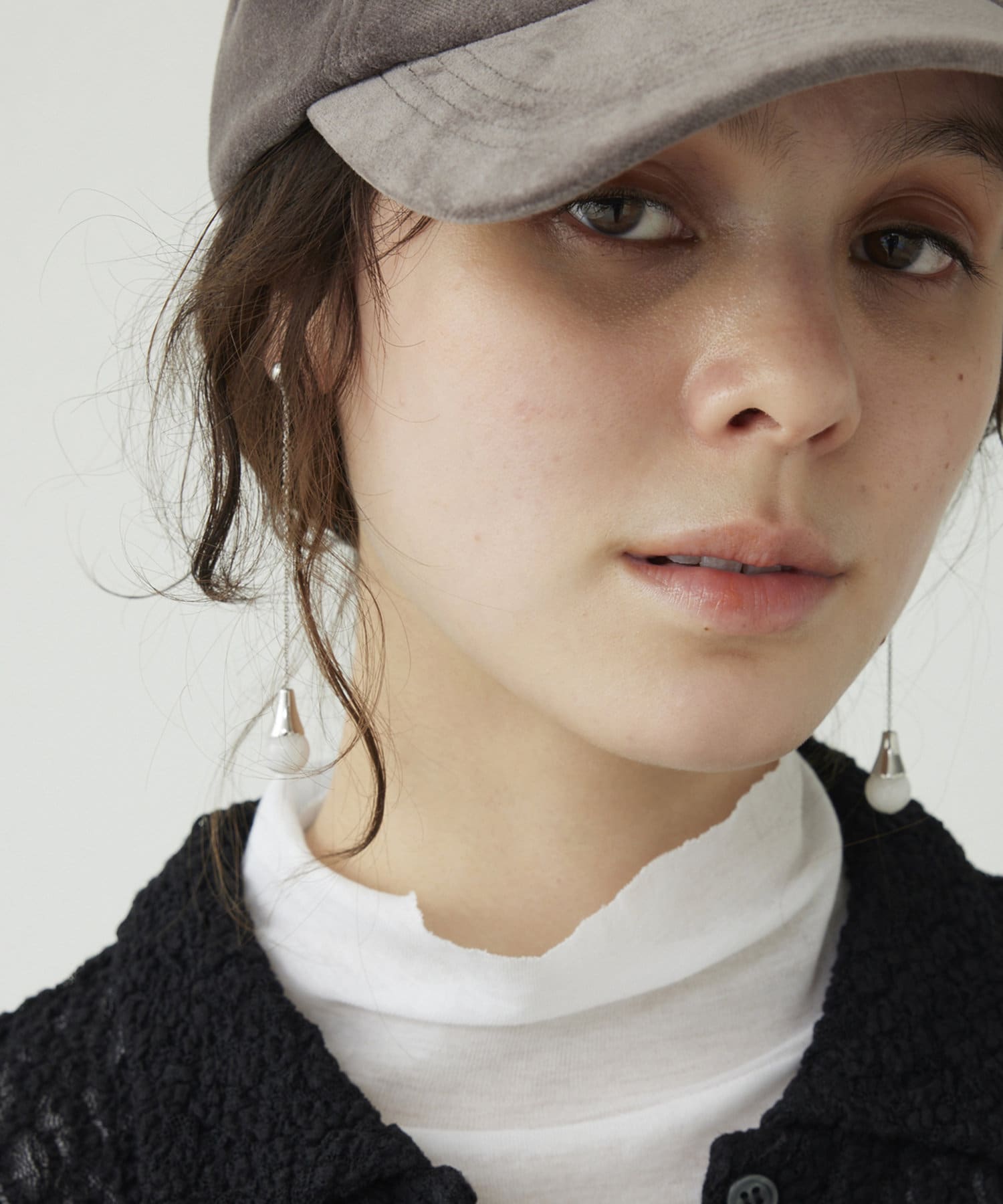 THE PAUSE】ストーンドロップピアス | Whim Gazette(ウィム