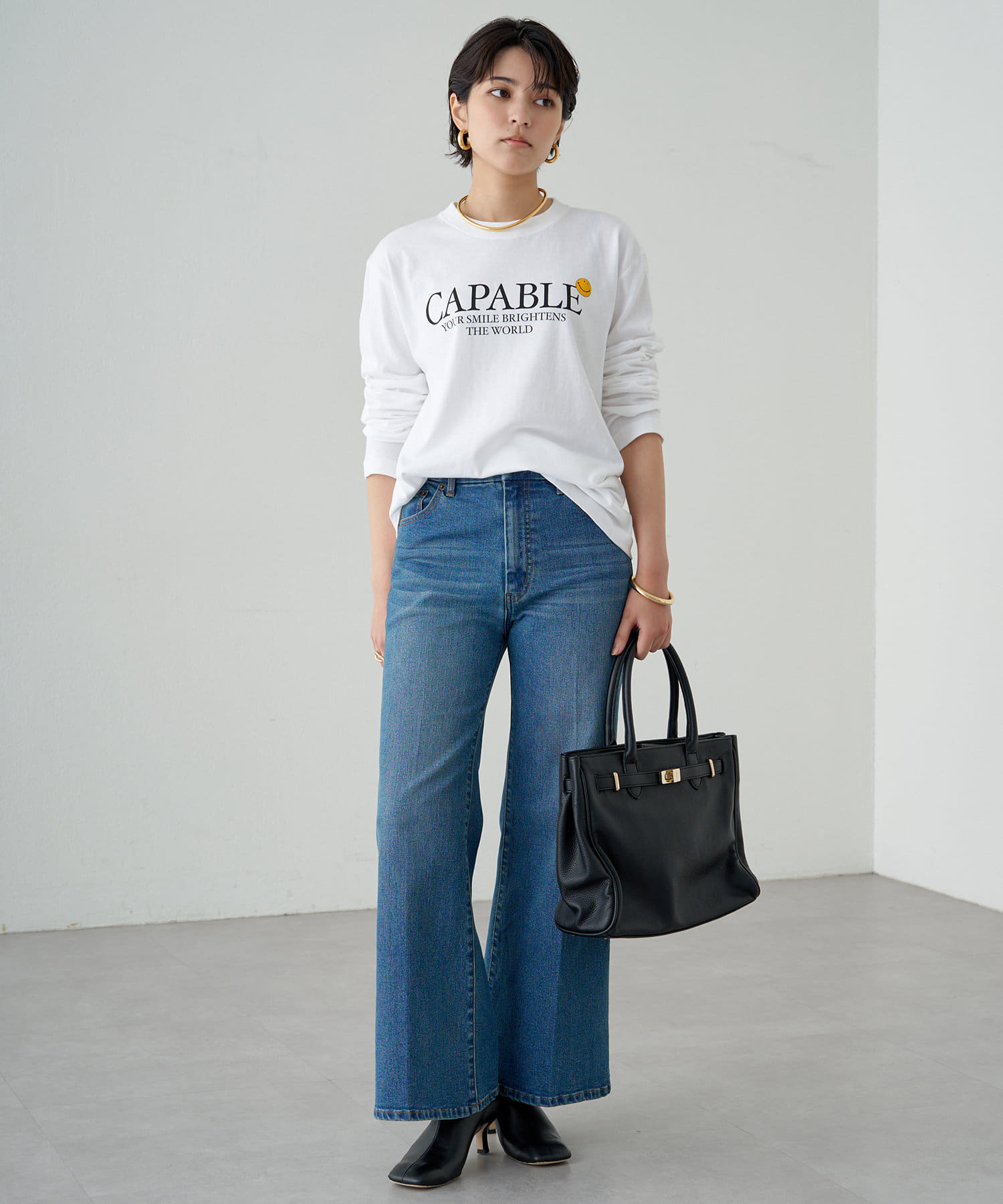 LOUNGEDRESS　スクエア　ロンT LOUNGEDRESS（ラウンジドレス）の「スクエアロゴロンT（Tシャツ