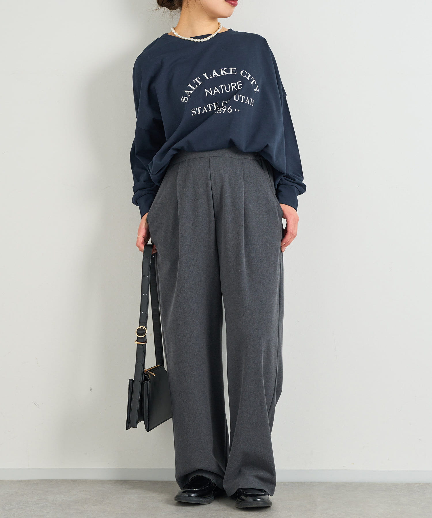 un dix cors(アンディコール) 《上品なデイリーカジュアルに》シルケット風ロゴロンＴ