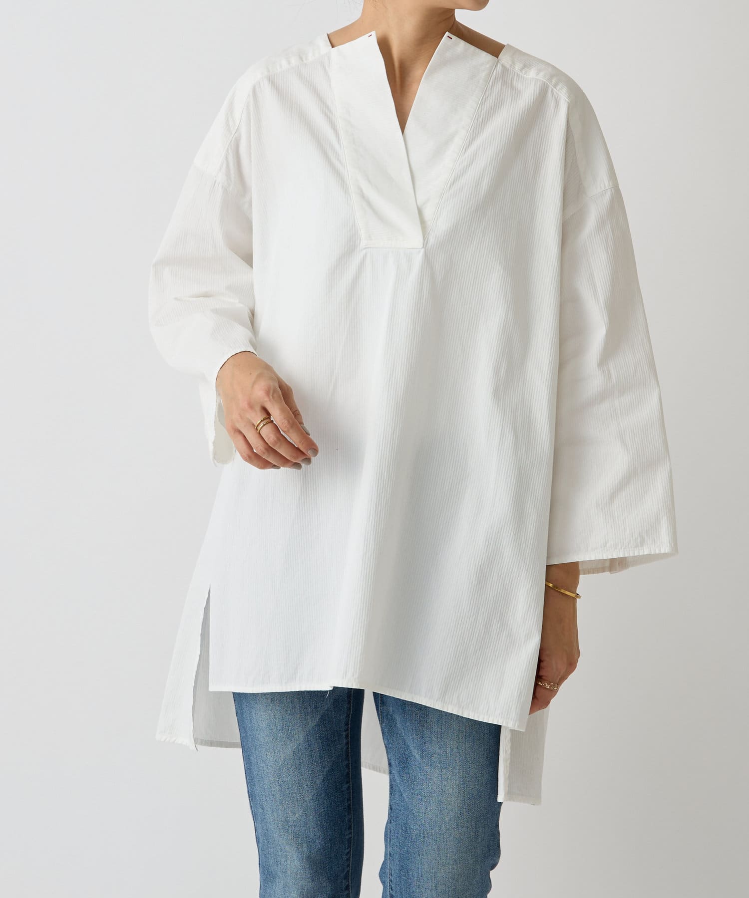 【美品】 ビアズリー Ｖネックニットチュニック Vネックチュニック （ニット・セーター）｜BEARDSLEY