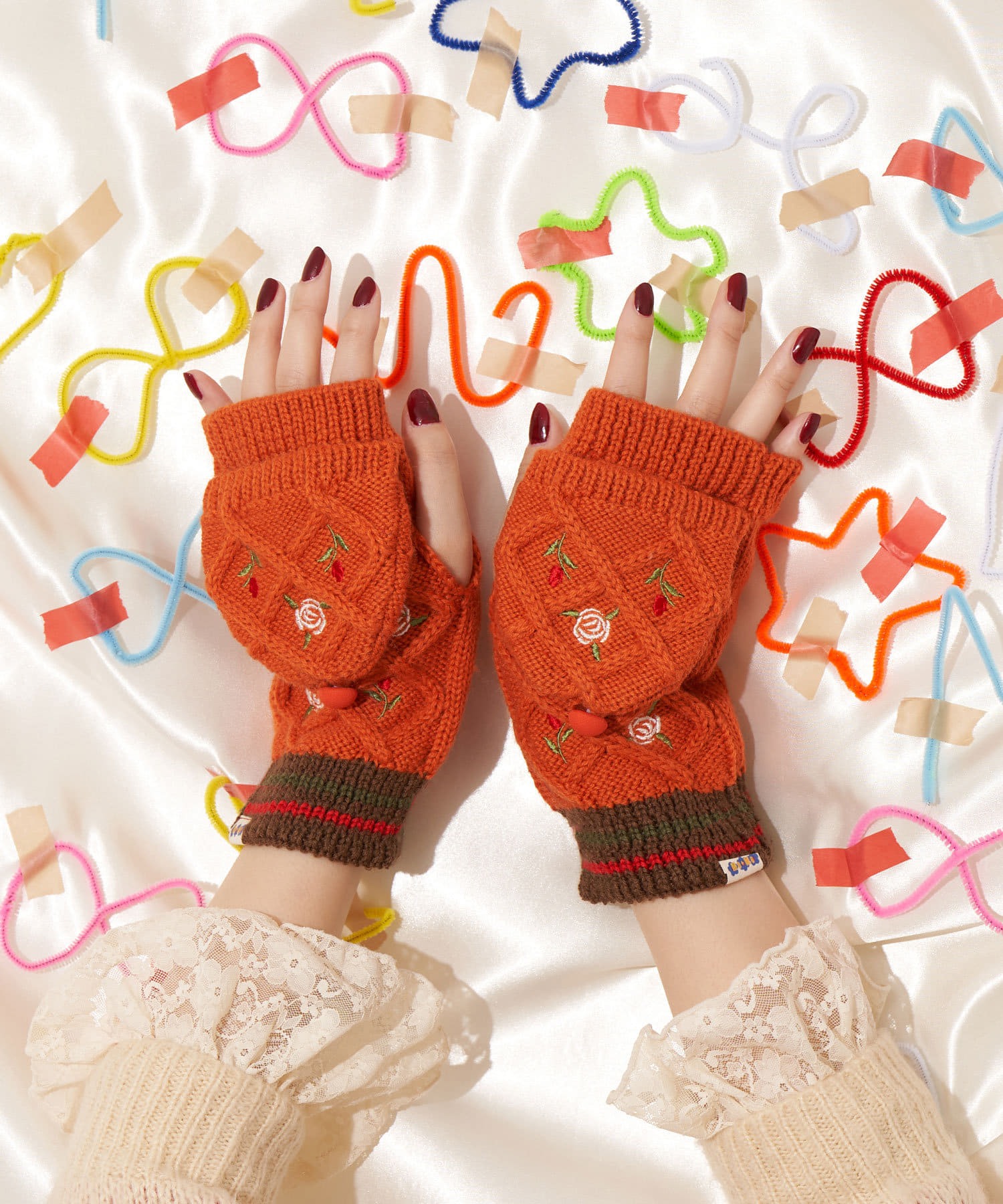 Me＋Me/ミープラスミー】お花刺繍ミトン | CIAOPANIC(チャオ