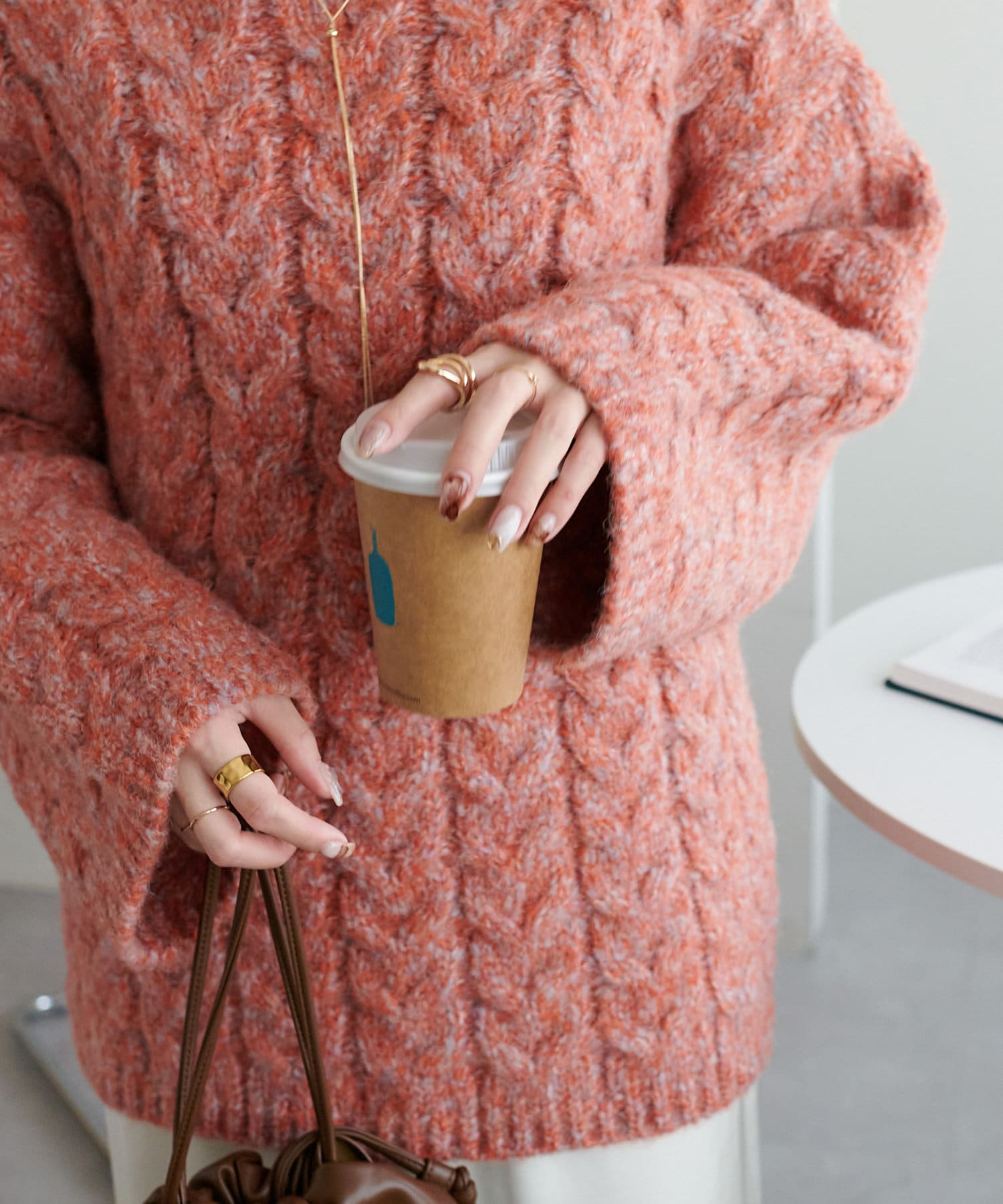 ケーブル編み袖フレアプルオーバー | DISCOAT(ディスコート)レディース  