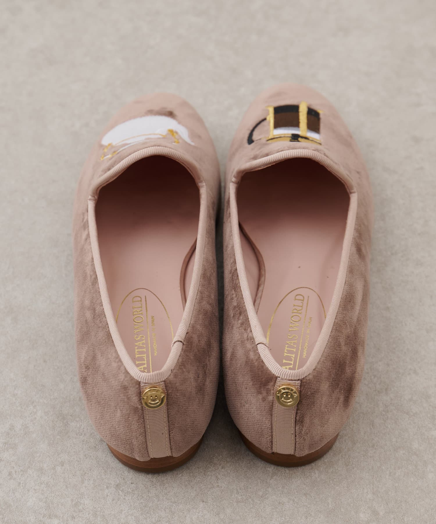 【新品・未使用】CALITAS WORLD SHOES ローファー　※半額以下 セール】《CALITAS WORLD》ローファー(ブラック)（パンプス