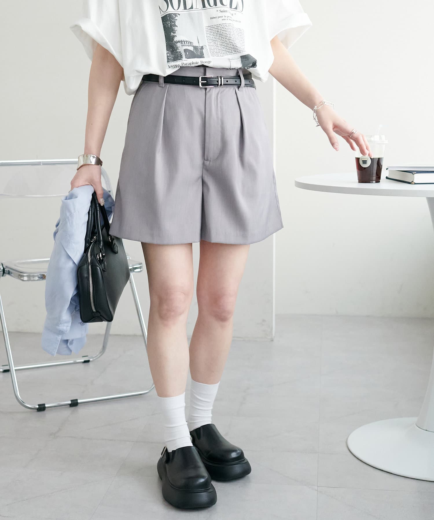 いラインアップ タックショートパンツ | PAL | DISCOAT(ディスコート)レディース パンツ