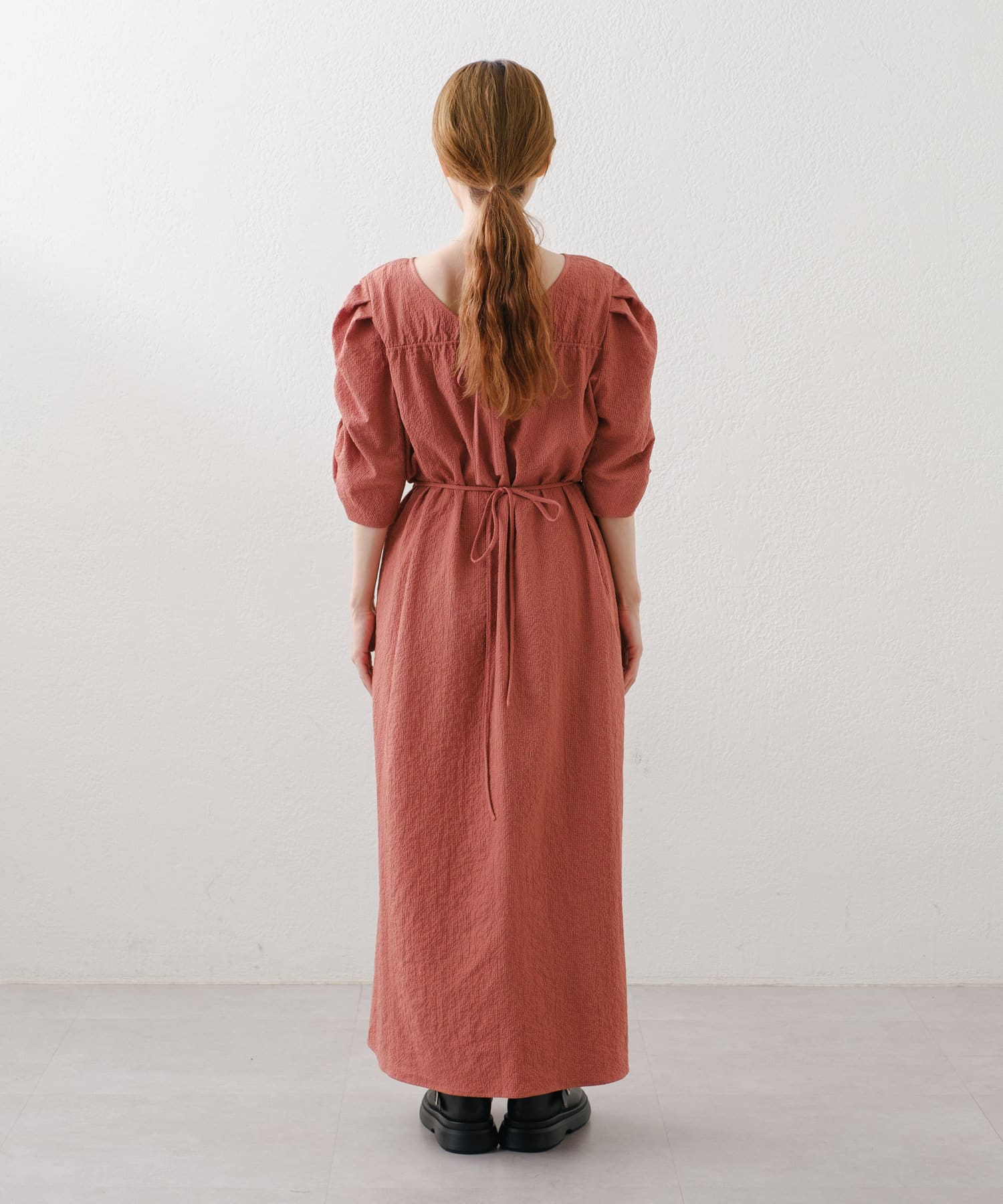 OUTLET(アウトレット) 【Kastane】シアーサッカーギャザーワンピース