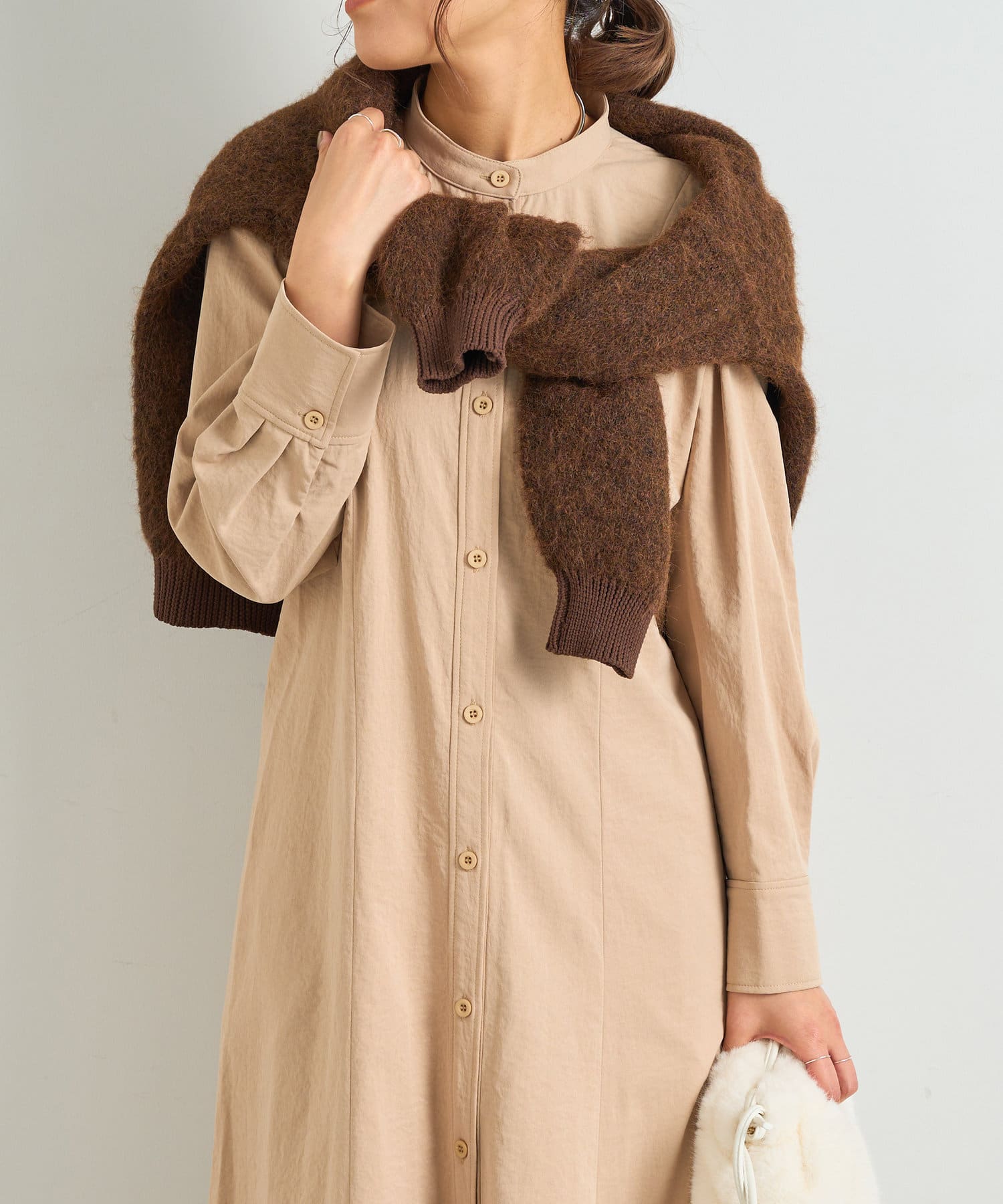 バックシャーリングシャツワンピース | un dix cors(アンディコール 