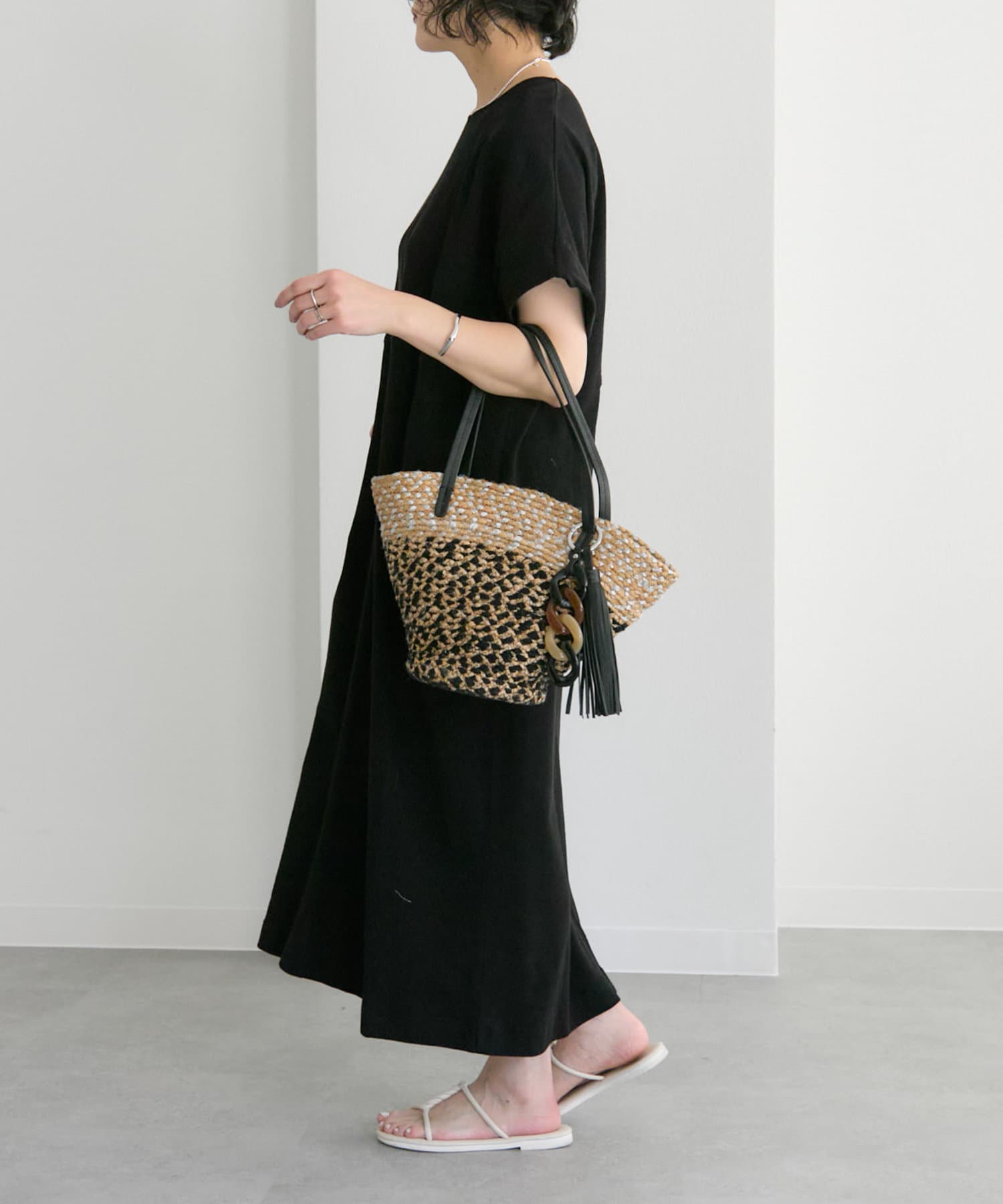 ear PAPILLONNER(イア パピヨネ) 《バッグチャーム付き/別注》Jhuri Shate（ジュリシャテ）×earコラボシェル型かごバッグ