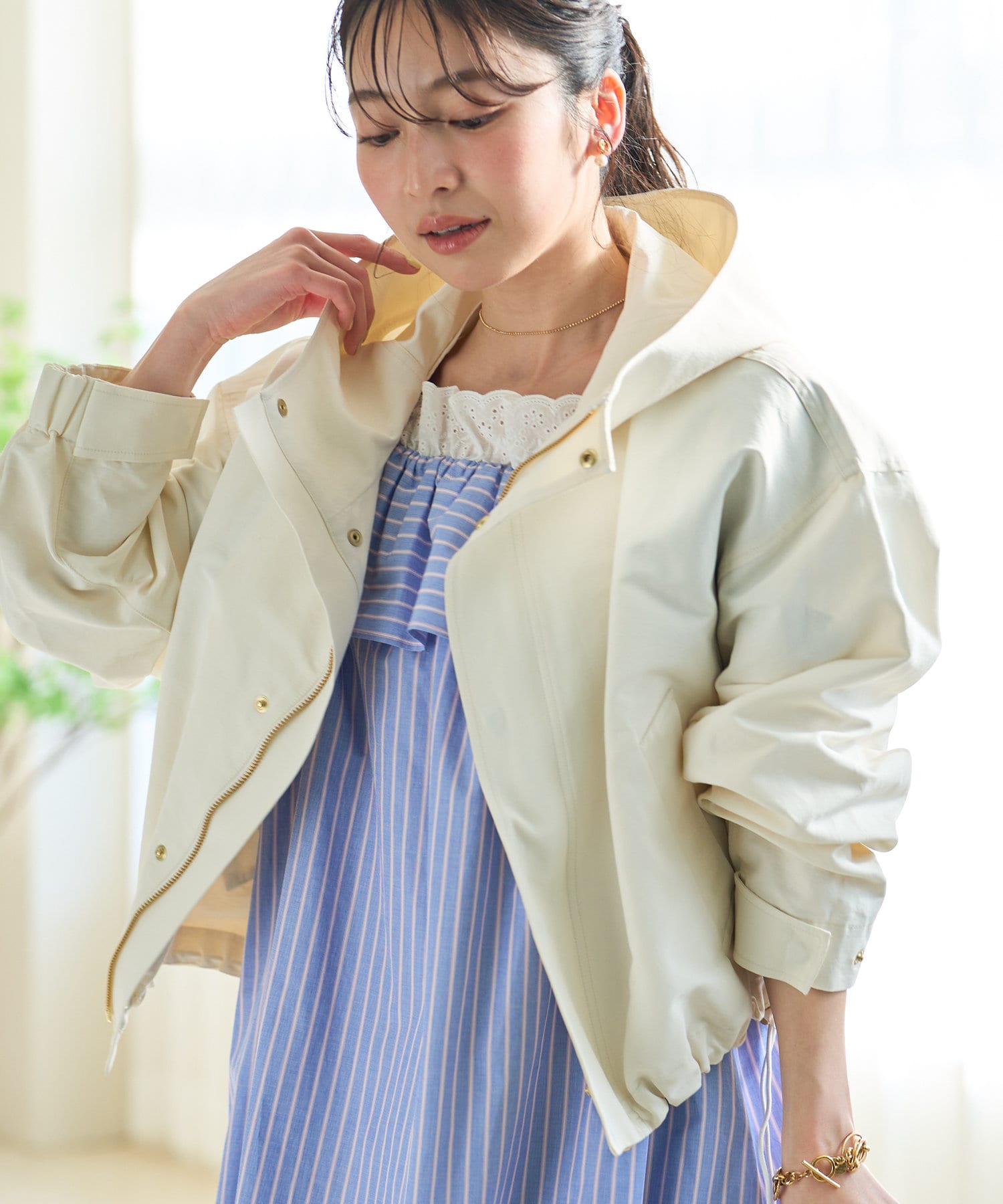 美人見えシルエット】フーディショートブルゾン | La boutique