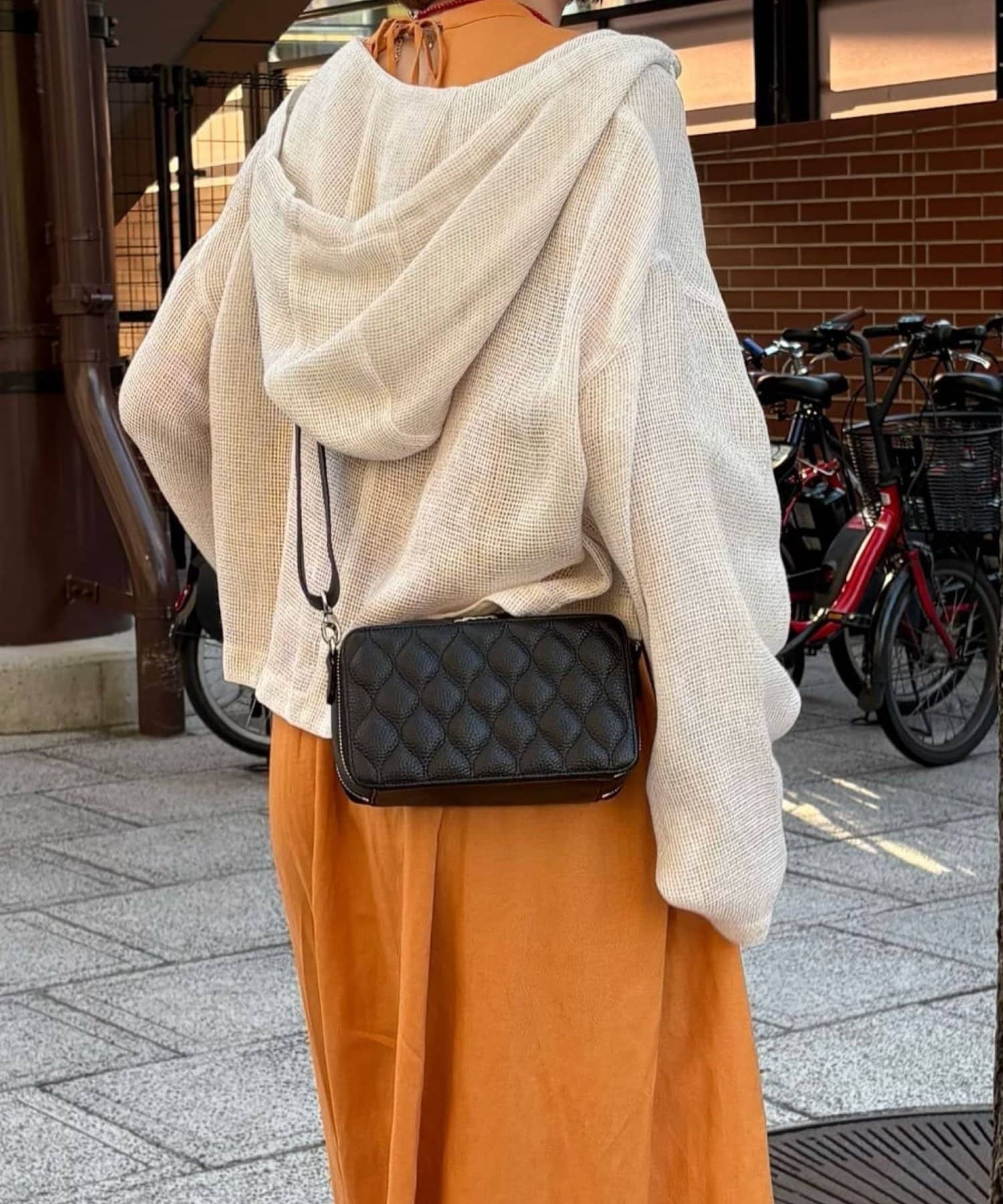 ear PAPILLONNER(イア パピヨネ) 《付け替え可能！ベルト2本付き/リバイバル/本革》整理整頓/ウォレット&ショルダーバッグ