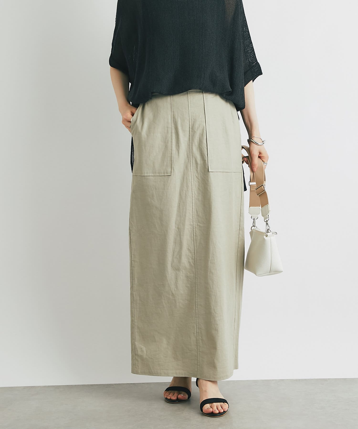 新品未使用　un dix cors アンディコール　ティアードプリーツスカート 女性らしく着こなせる》ストレッチリネンタイトスカート | un