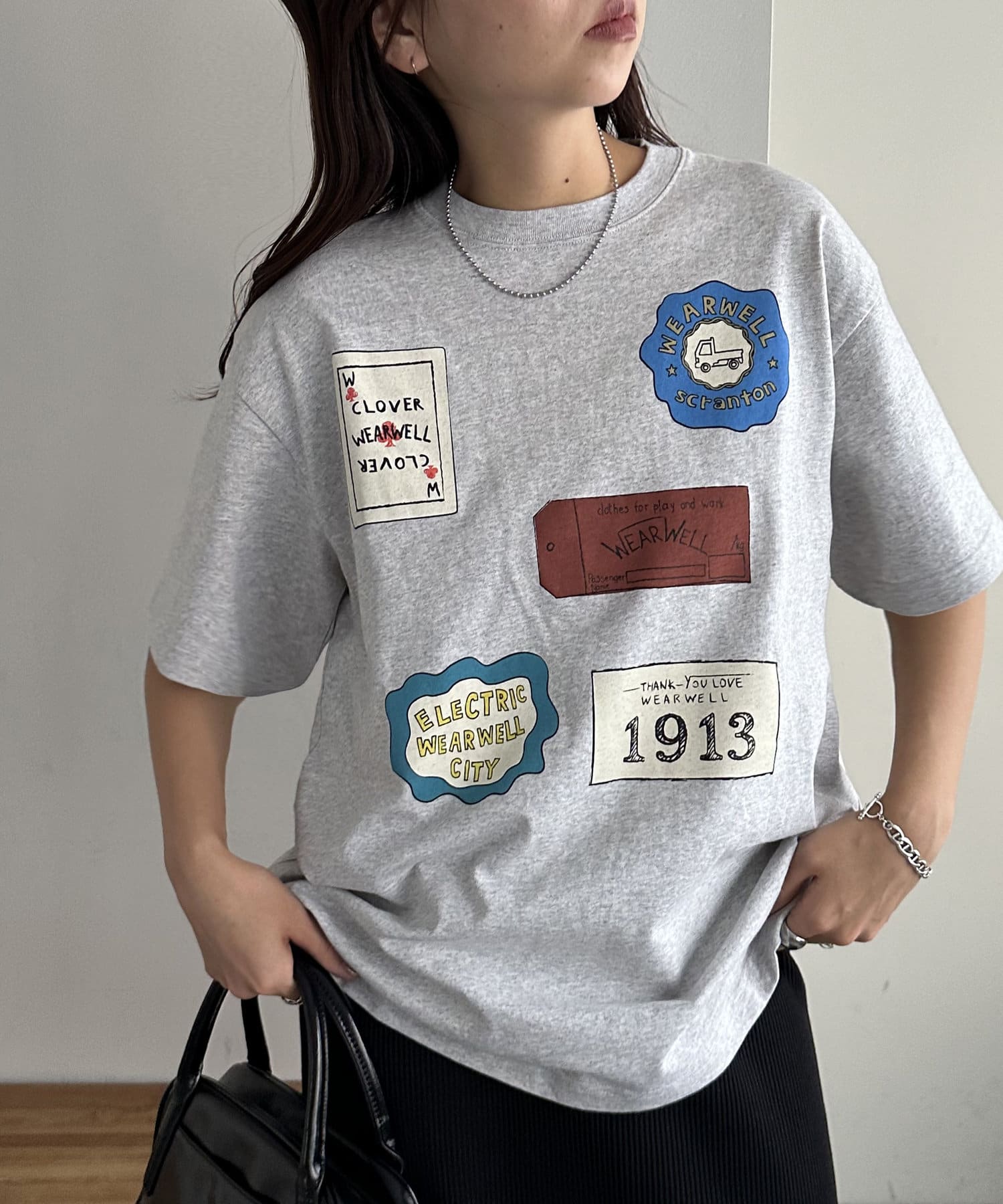 DISCOAT(ディスコート) レディース 【ユニセックス】WEARWELLマルチプリントTシャツ ライトグレー