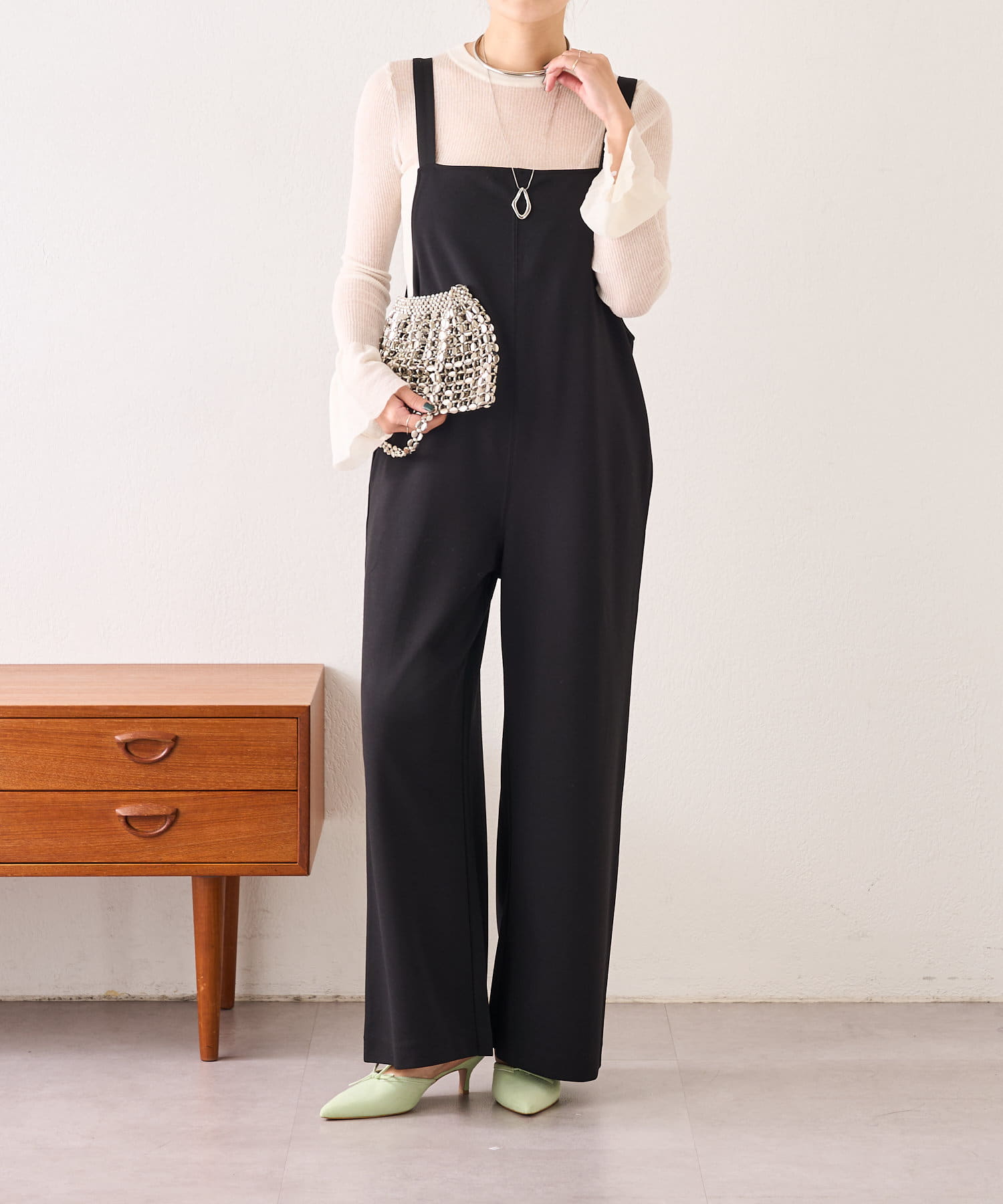 【美品】 ビアズリー ベロアリブシアープルオーバー ワイドシルエット シアーベロアプルオーバー/earth music&ecology（アース